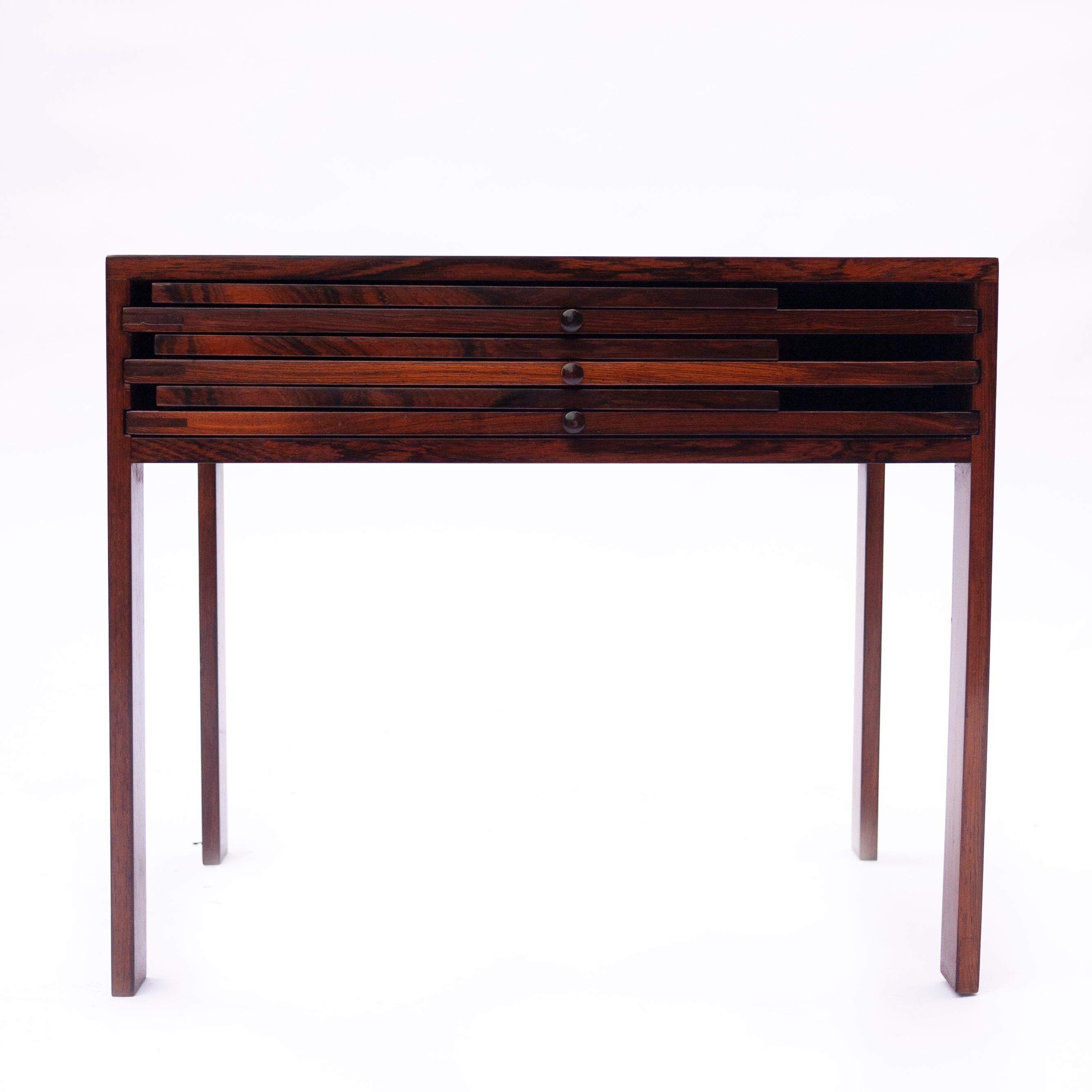 Scandinavian Nesting Tables and Side Table in Rosewood by Illum Wikkelsø, 1960s For Sale 2
