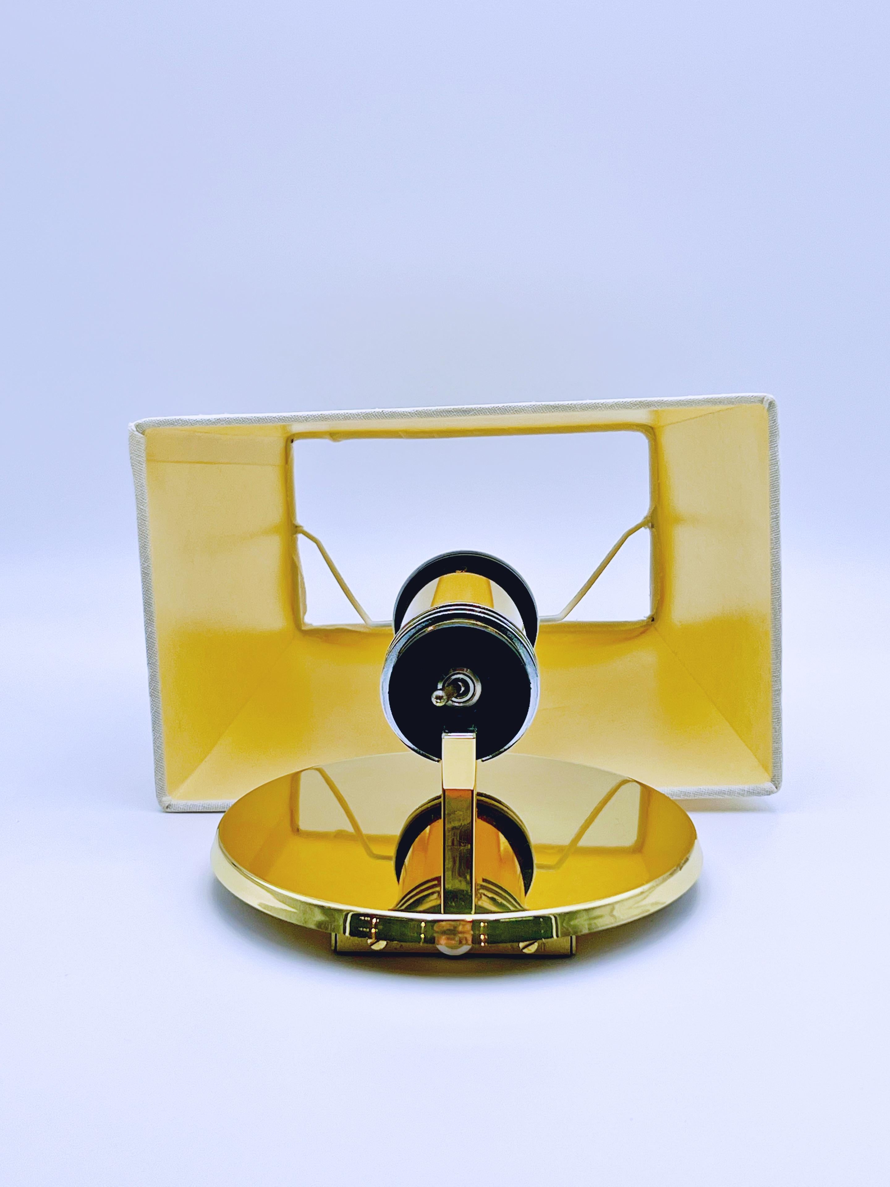 Scandinavian / Nordic Functionalist Design Wall Sconce by Høvik Lys, Norway For Sale 5