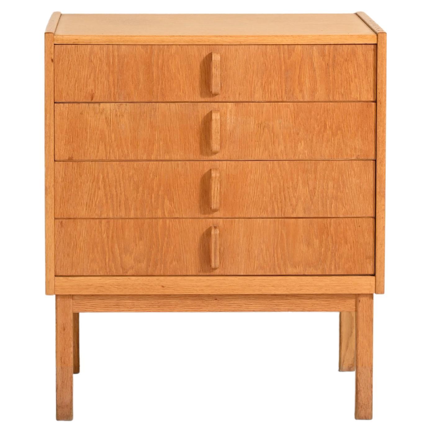 Scandinavian Oak Chest of Drawers For Sale at 1stDibs