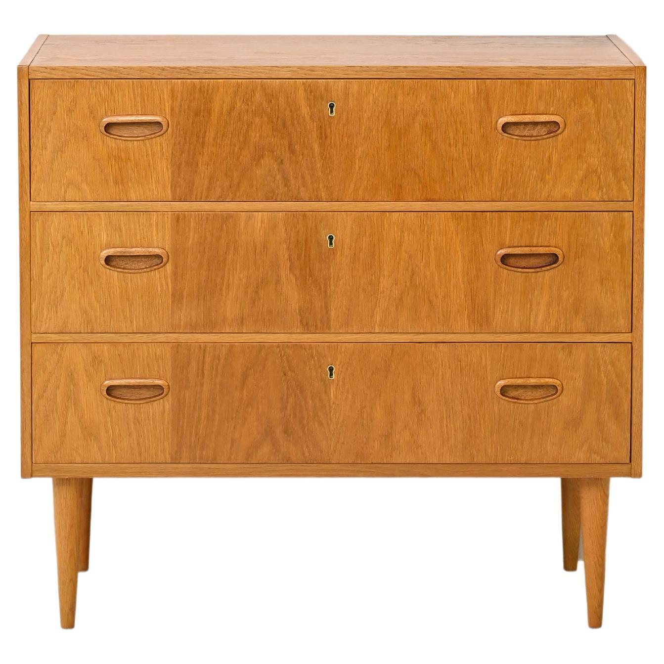 Scandinavian oak chest of drawers