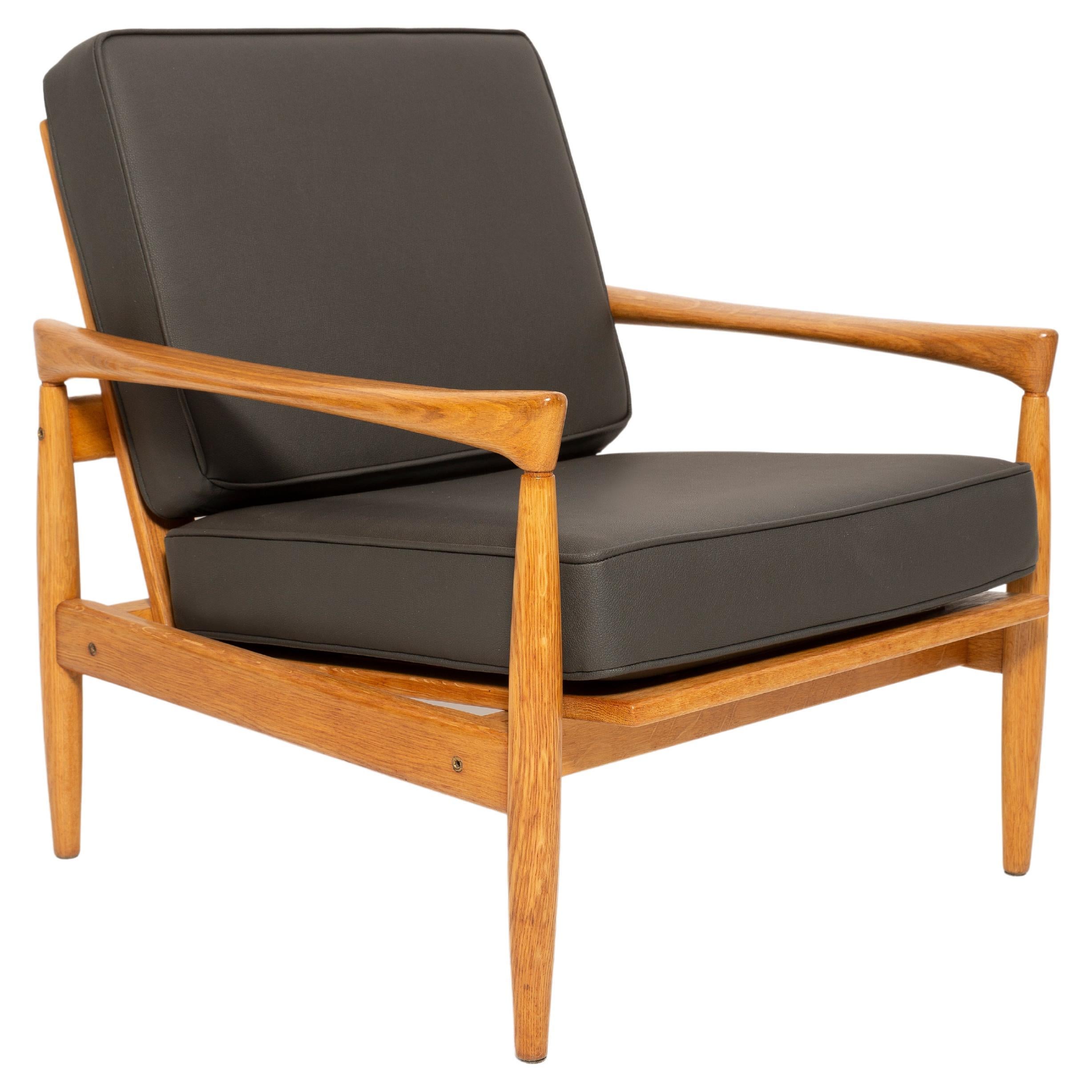 Scandinavian Oak Lounge "Kolding" Armchair by Erik Worts, 1960s For Sale