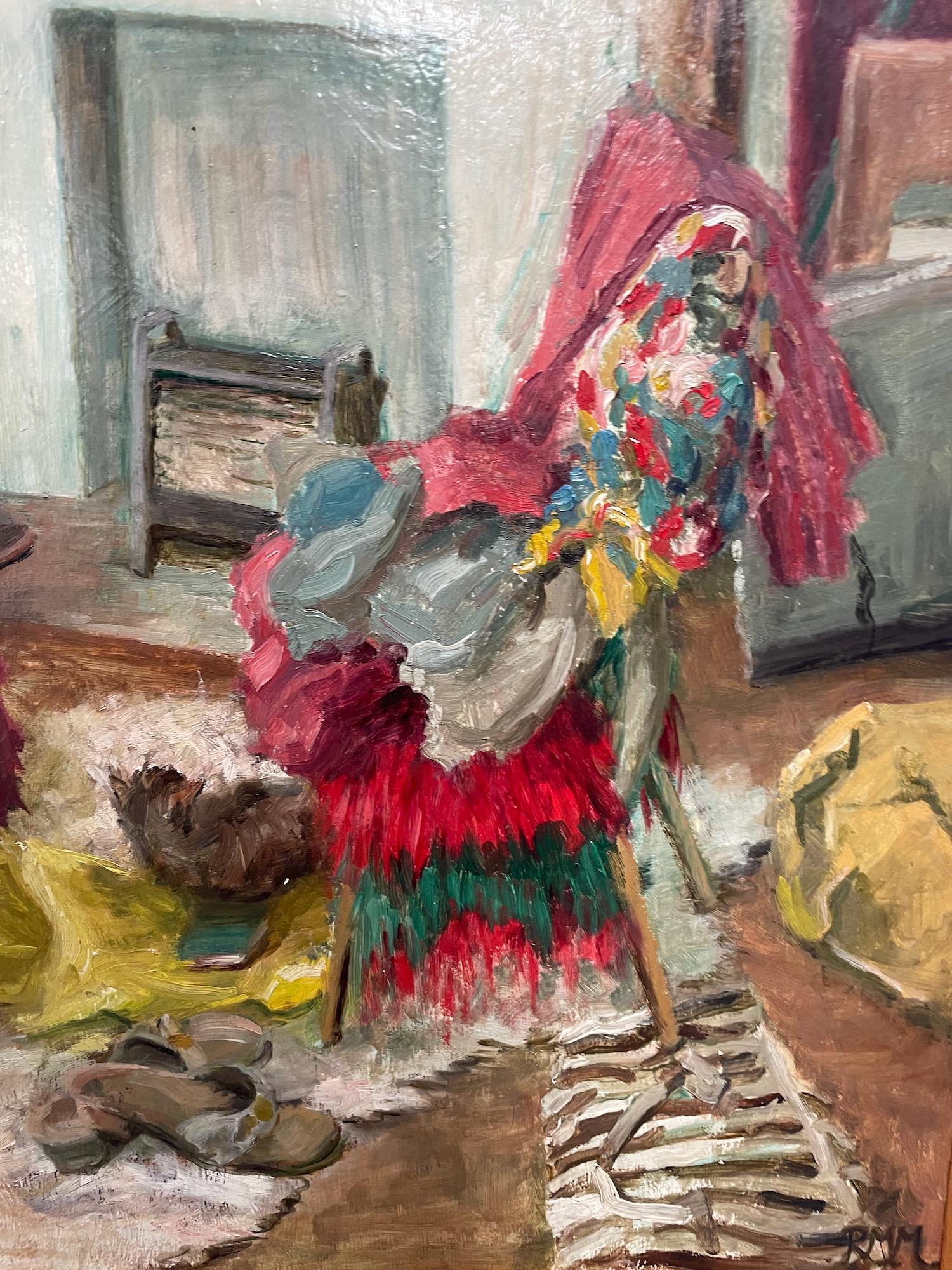 Huile scandinave sur carton représentant un intérieur, milieu du siècle, signée RMM.
Un bon vieux cadre serait le bienvenu. 
Les dimensions données sont celles du tableau avec le cadre en bois existant.
Les dimensions sans le cadre sont 59cm de haut
