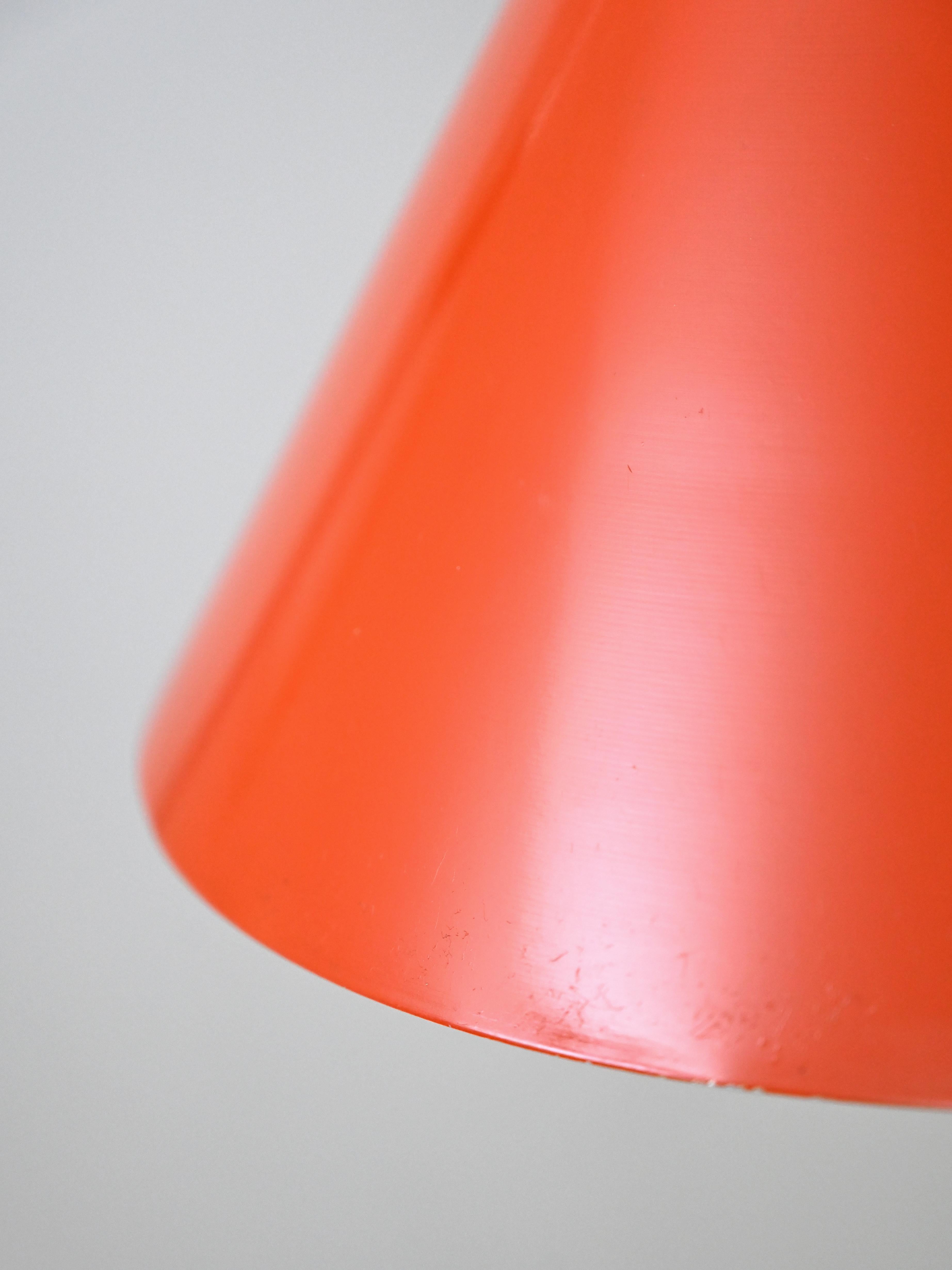 Scandinavian Orange Pendant Lamp In Good Condition For Sale In Brescia, IT