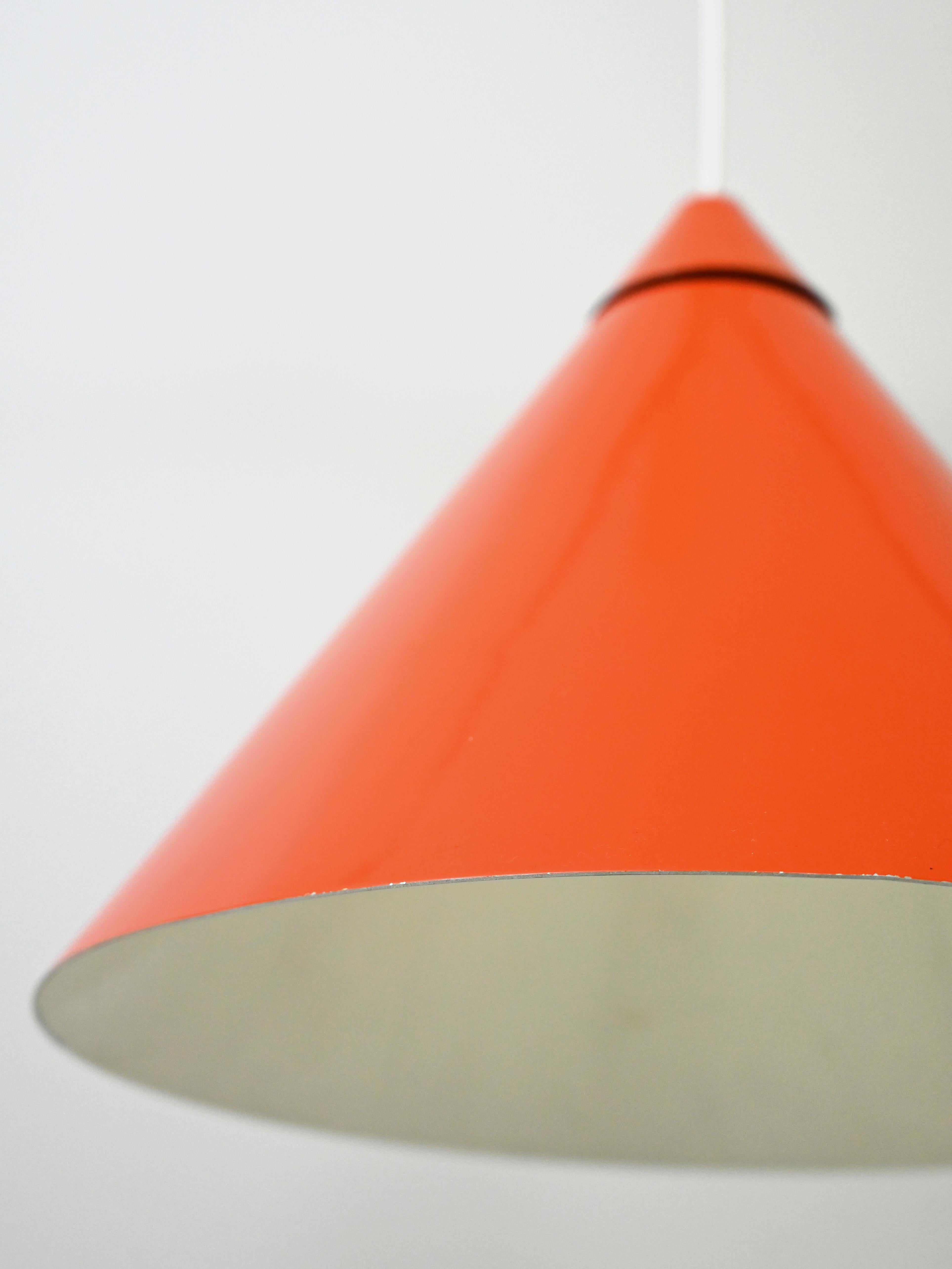 Scandinavian Orange Pendant Lamp In Good Condition For Sale In Brescia, IT