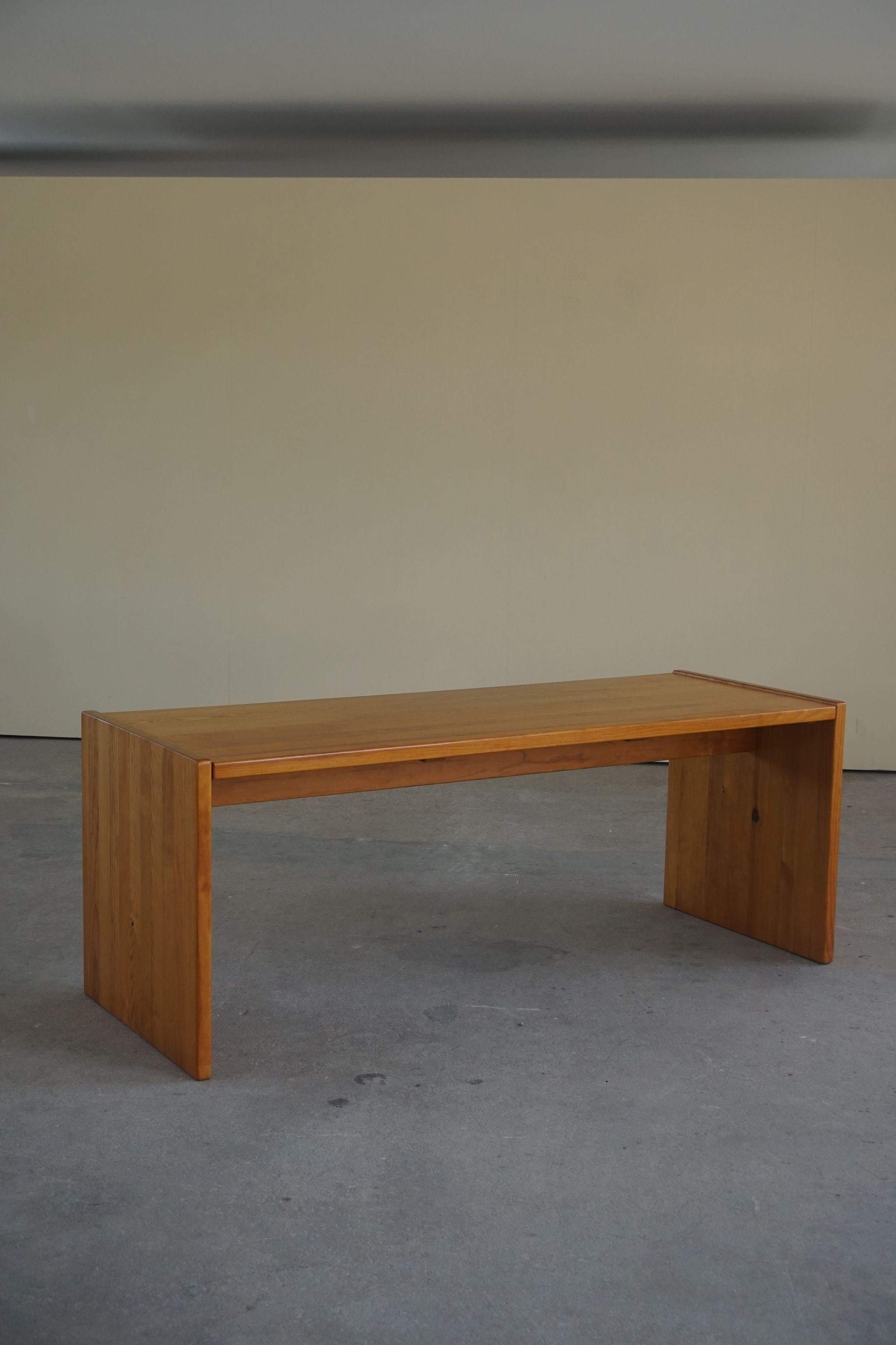 Scandinavian Modern Solid Freestanding Pine Desk, Made in 1960s 4