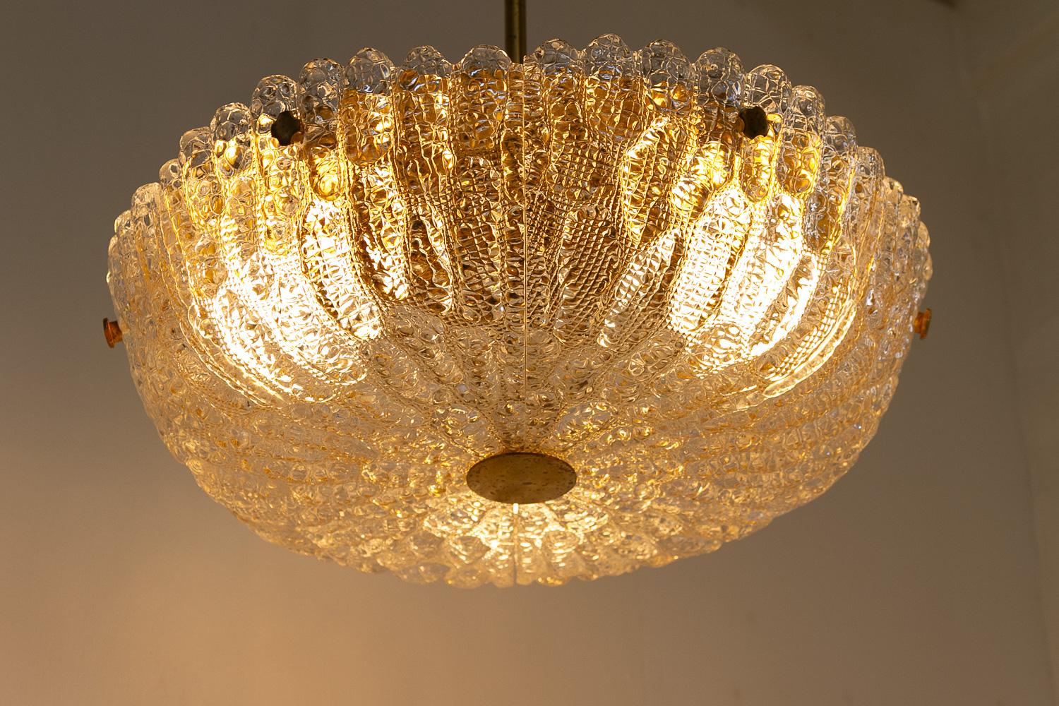 Lampadario scandinavo in cristallo Orrefors Embassy di Carl Fagerlund, anni '60. in vendita 5