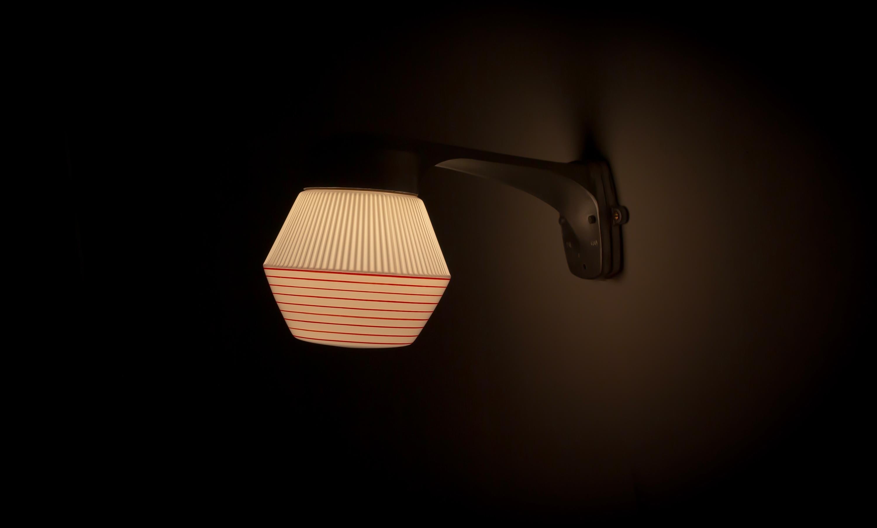 Lampada da parete scandinava per esterni in Norvegia, anni '60 in vendita 4