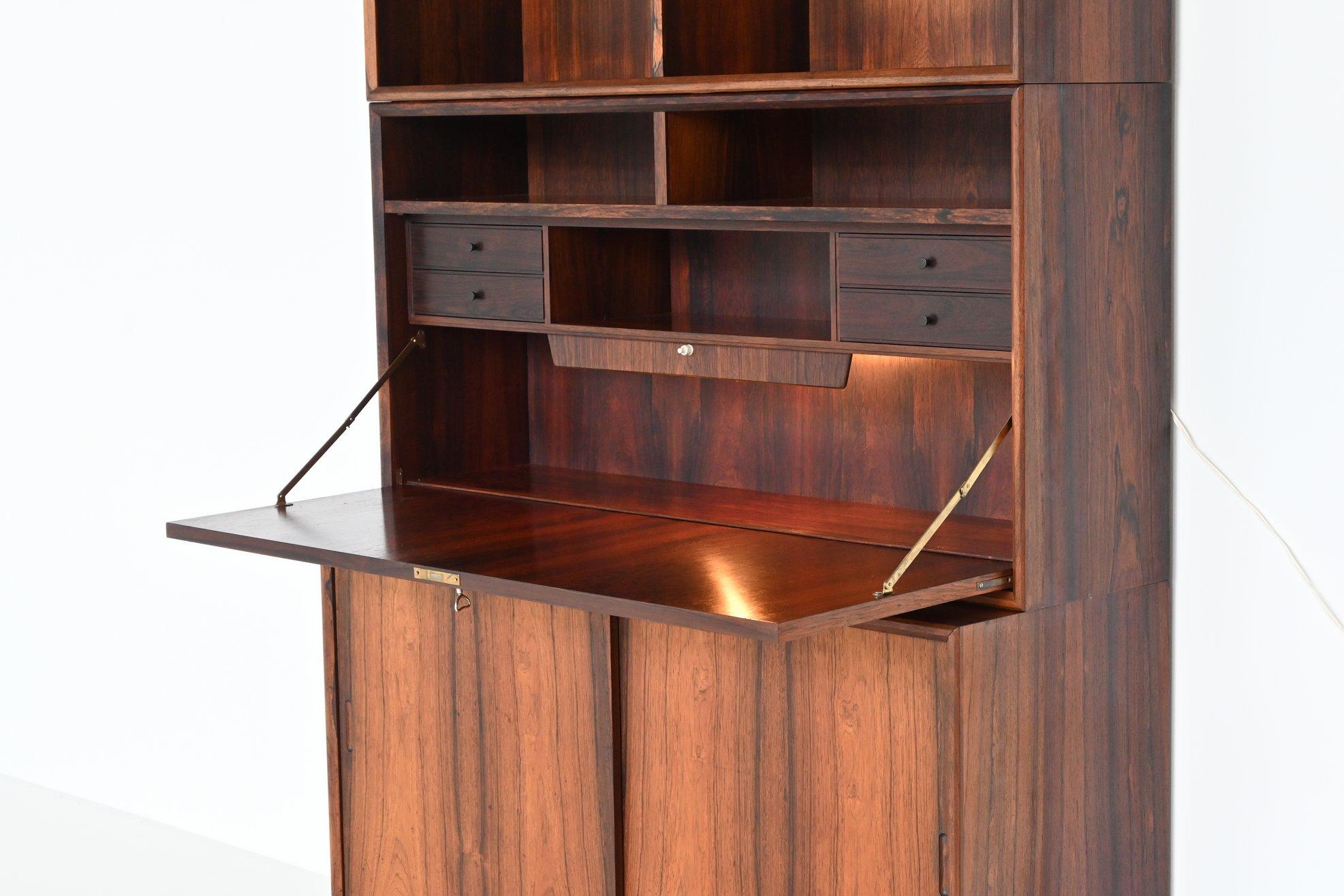 Mid-20th Century Scandinavian pair of bookcases in rosewood Denmark 1960