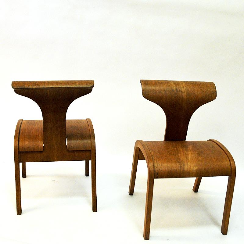 Bentwood Scandinavian Pair of Great Vintage Design Childrens Wood Chairs 1950s