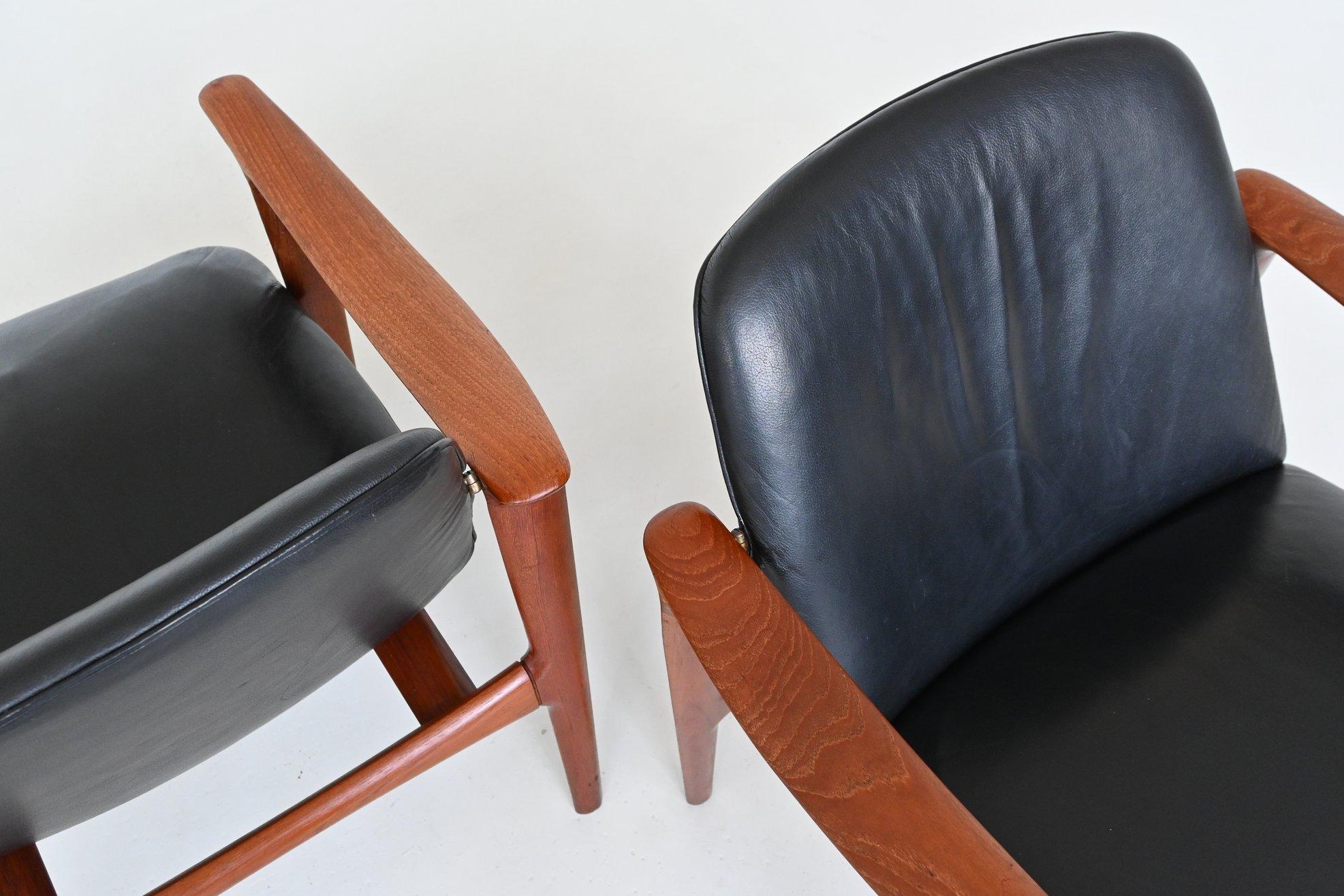 Scandinavian pair of lounge chairs in teak and leather Westnofa Norway 1960 im Angebot 4