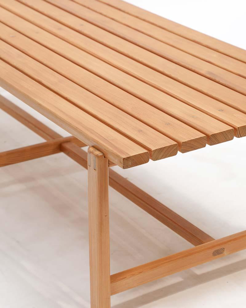 Late 20th Century Scandinavian Pine Bench For Sale