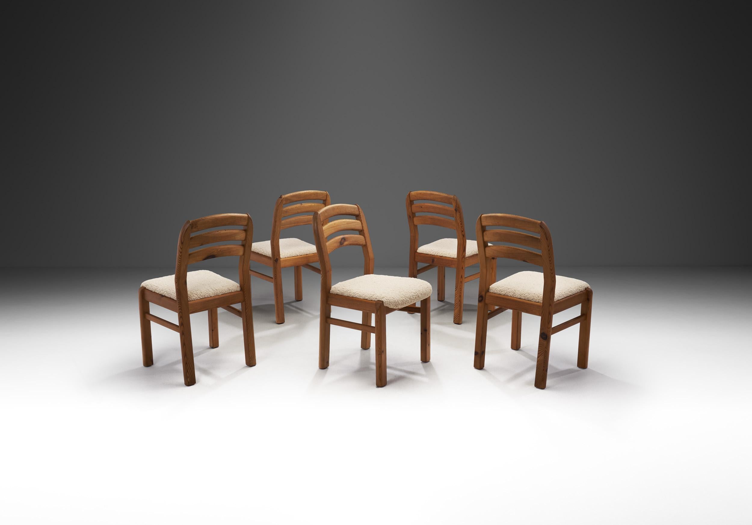 Scandinavian Modern Scandinavian Pine Dining Chairs with Upholstered Seats, Scandinavia 1990s For Sale