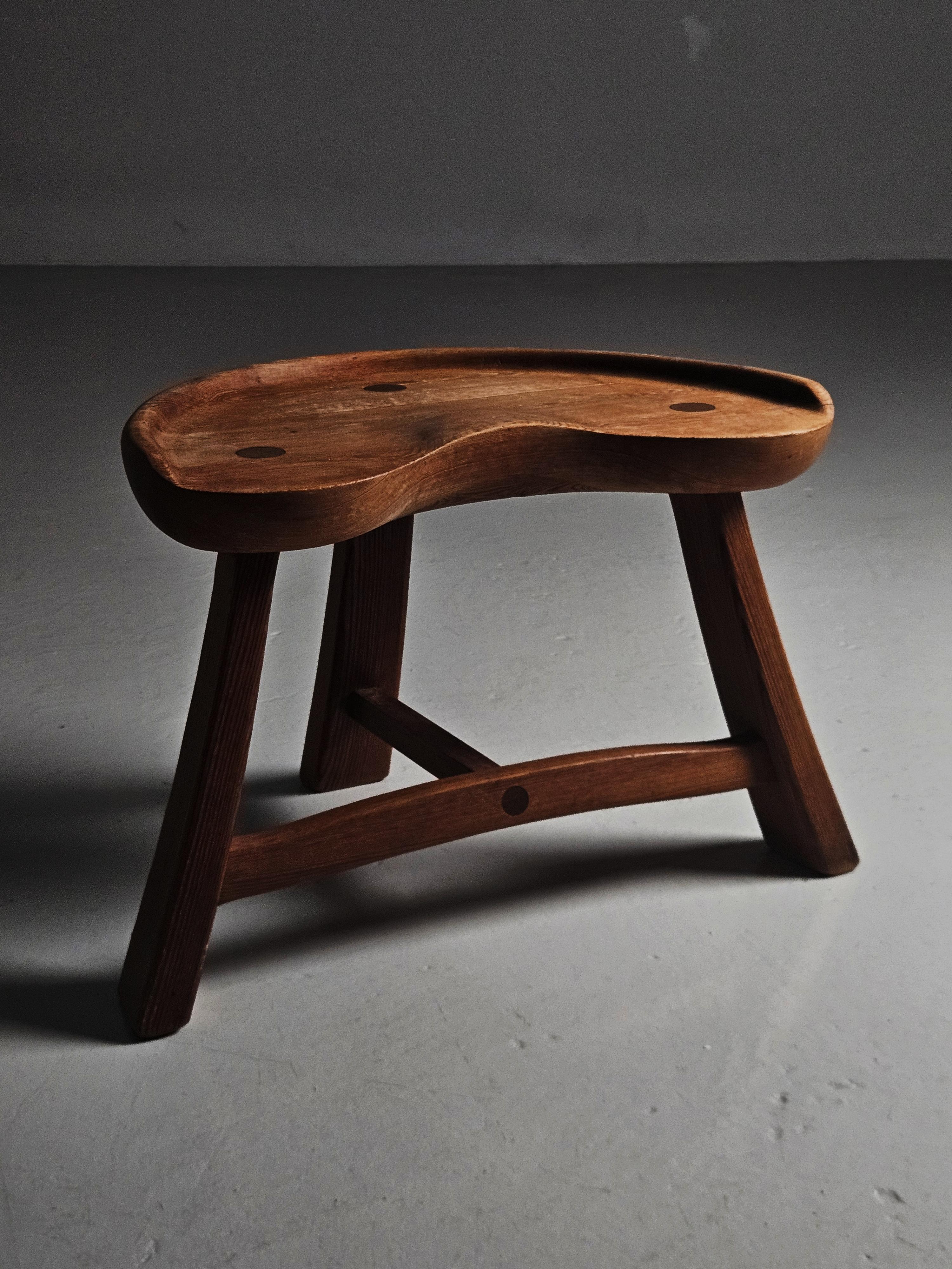 Scandinavian pine stool by Krogenæs Møbler, Norway, 1960s 2
