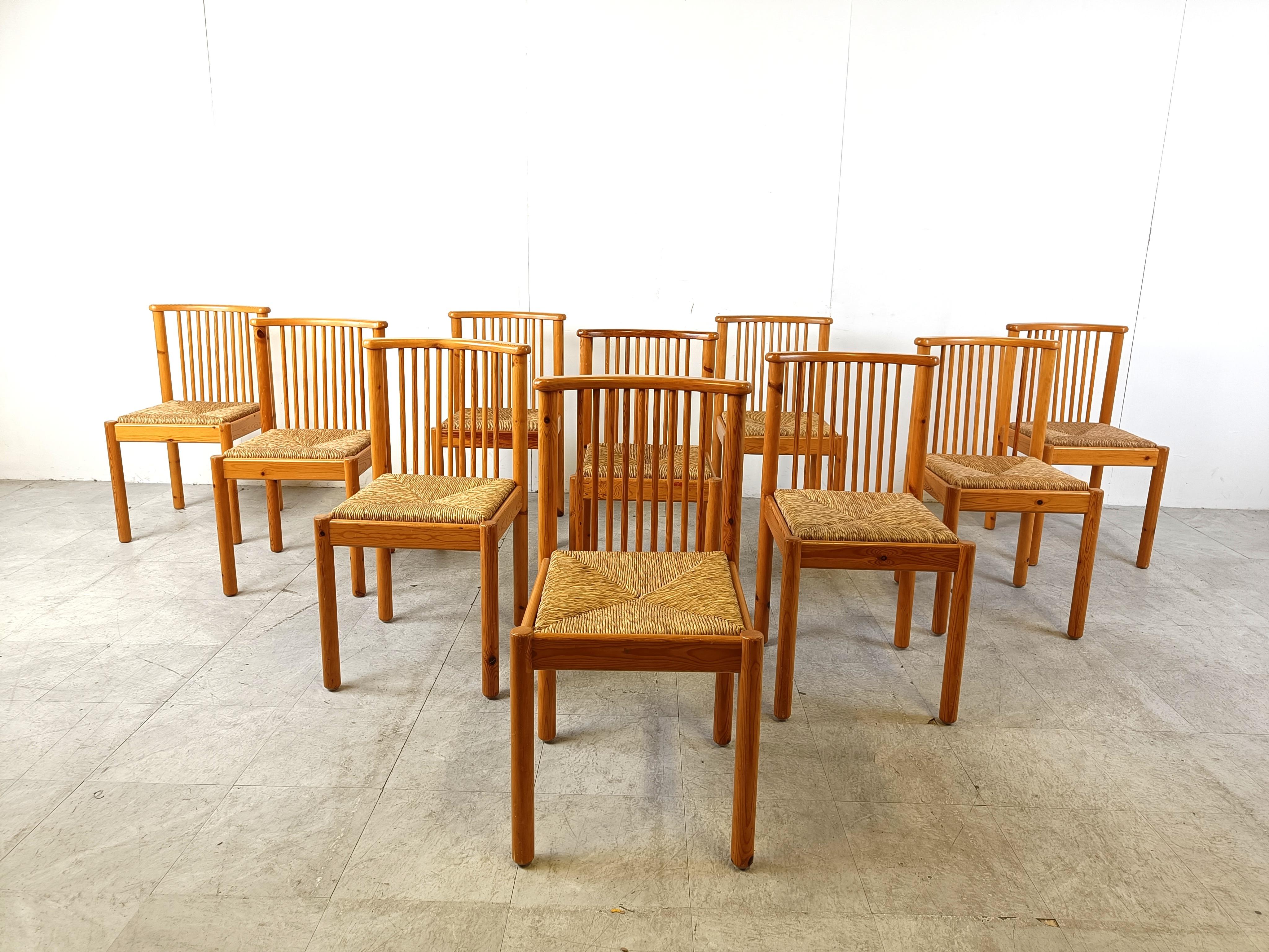 Danish Scandinavian pine wood and wicker dining chairs, set of 10, 1970s For Sale