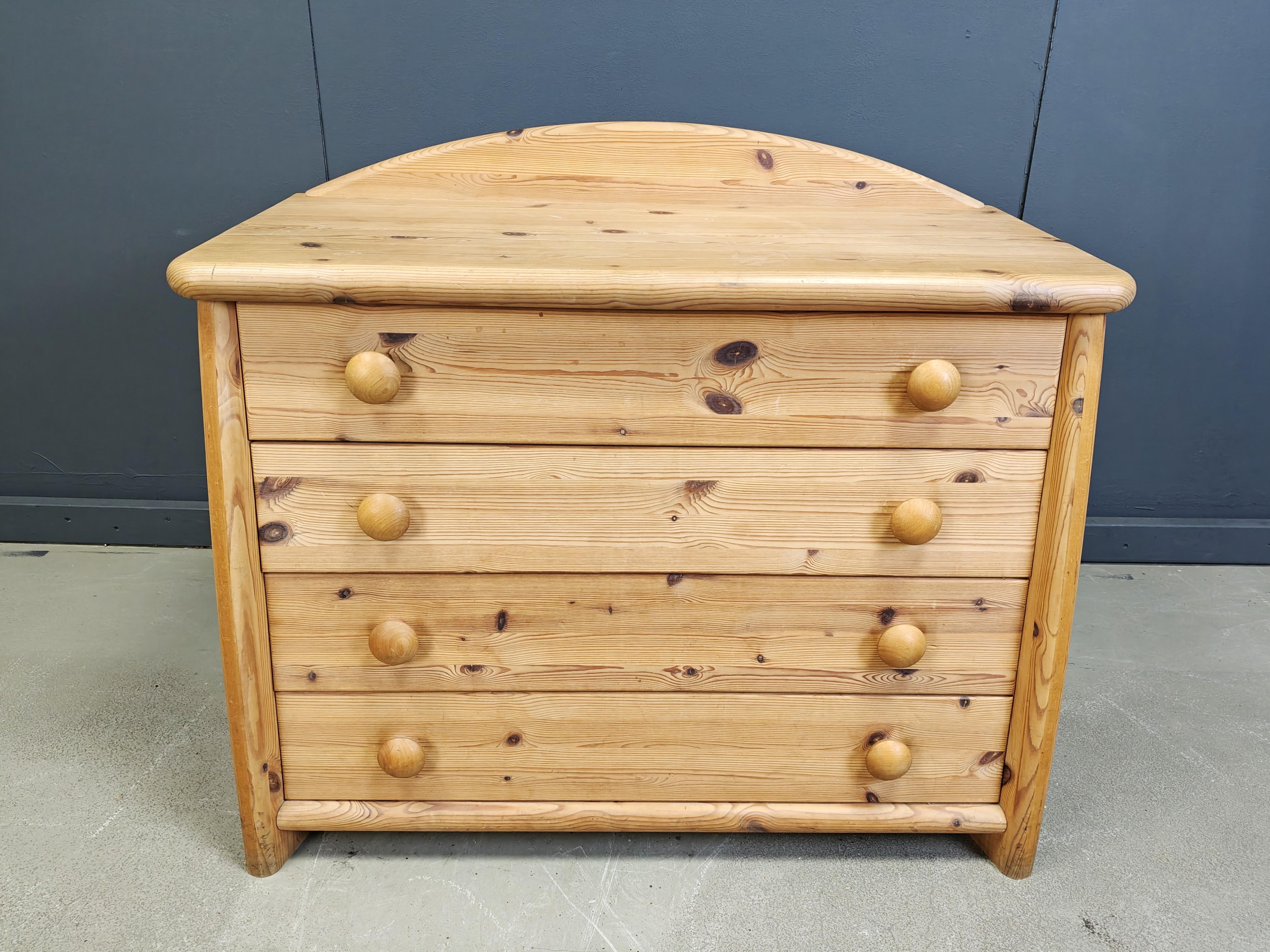 Cassettiera scandinava in legno di pino, anni '80 in vendita 6