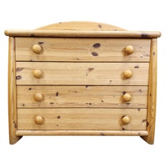 Commode scandinave en pin, années 1980