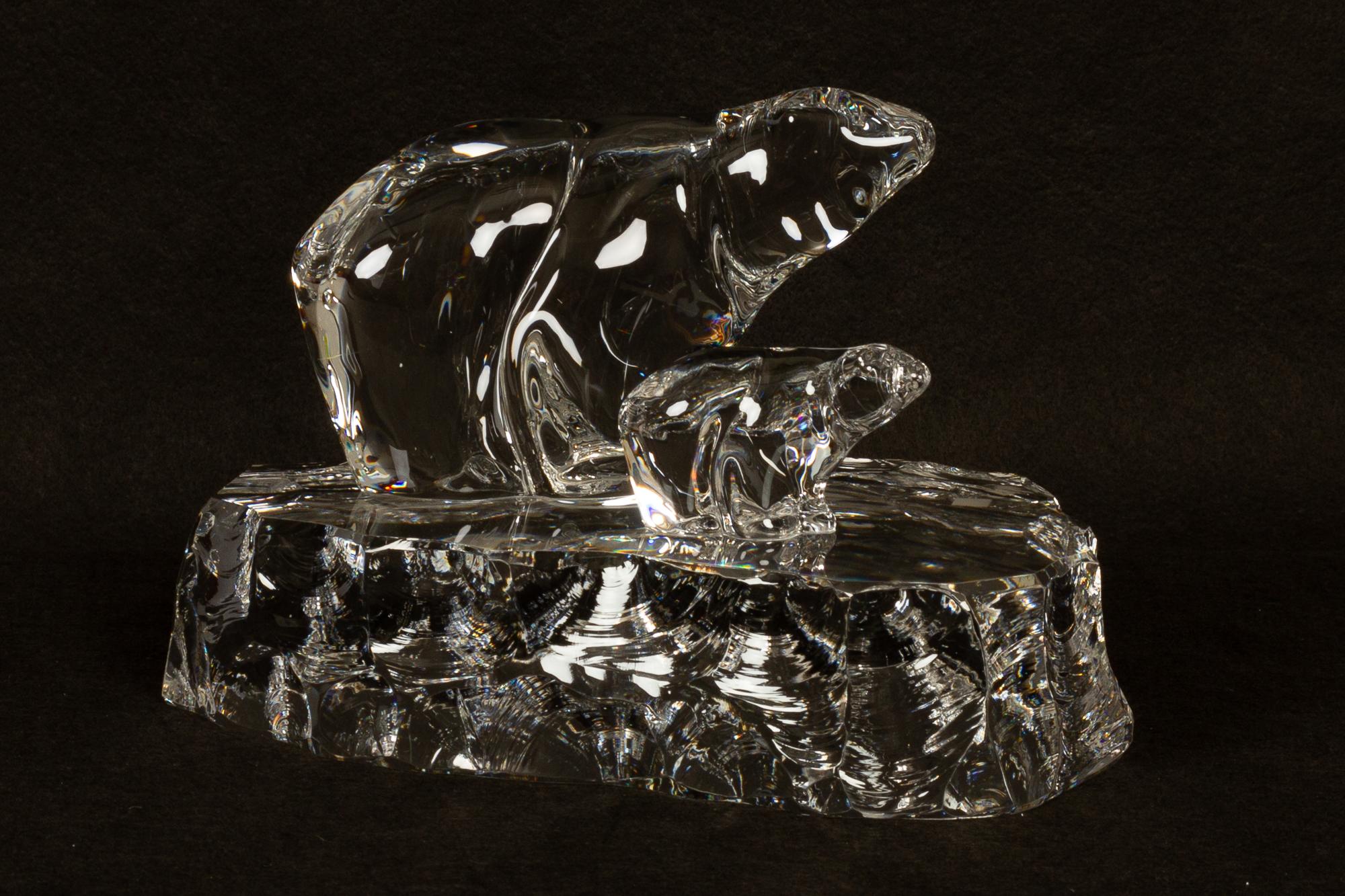 Scandinavian polar bear crystal figurine by Willy Johanson for Hadeland, mid-20th century.
Beautiful large crystal glass figurine of a mamma polar bear and her cub on the ice. Solid crystal glass, very clear and very heavy. Signed Hadeland WJ. Made