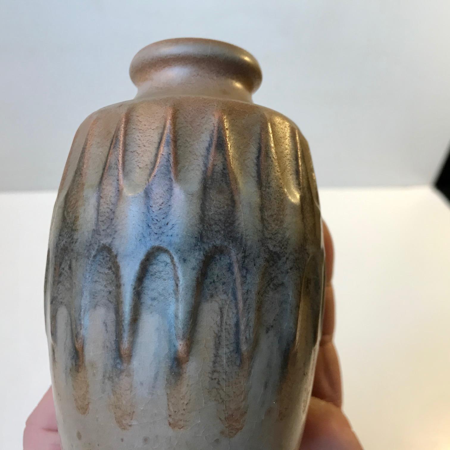 Mid-Century Modern Vase en poterie scandinave à glaçure camouflage de Gnther Praschak pour Knabstrup en vente