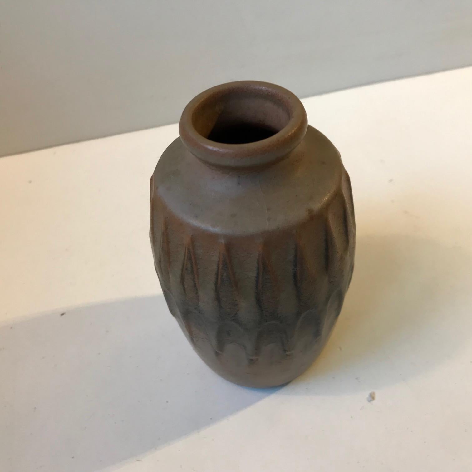 Danois Vase en poterie scandinave à glaçure camouflage de Gnther Praschak pour Knabstrup en vente