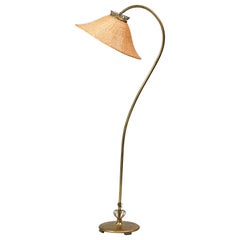 Lampada da terra scandinava in rattan, attr. Taidetakomo Hakkarainen, anni '40