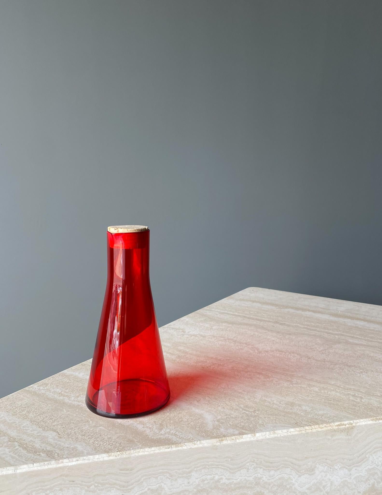 Scandinavian Red Art Glass Pitcher With Cork Lid 4