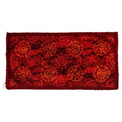 Tapis scandinave en laine rouge