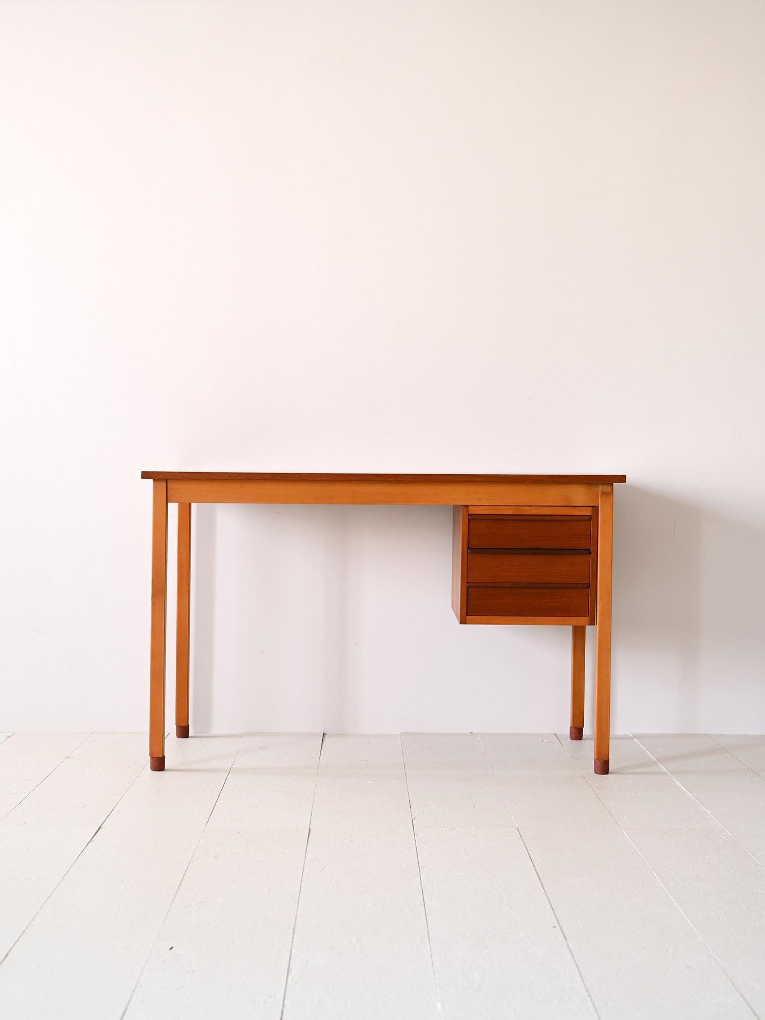 Scandinavian Modern Scandinavian retro wooden desk