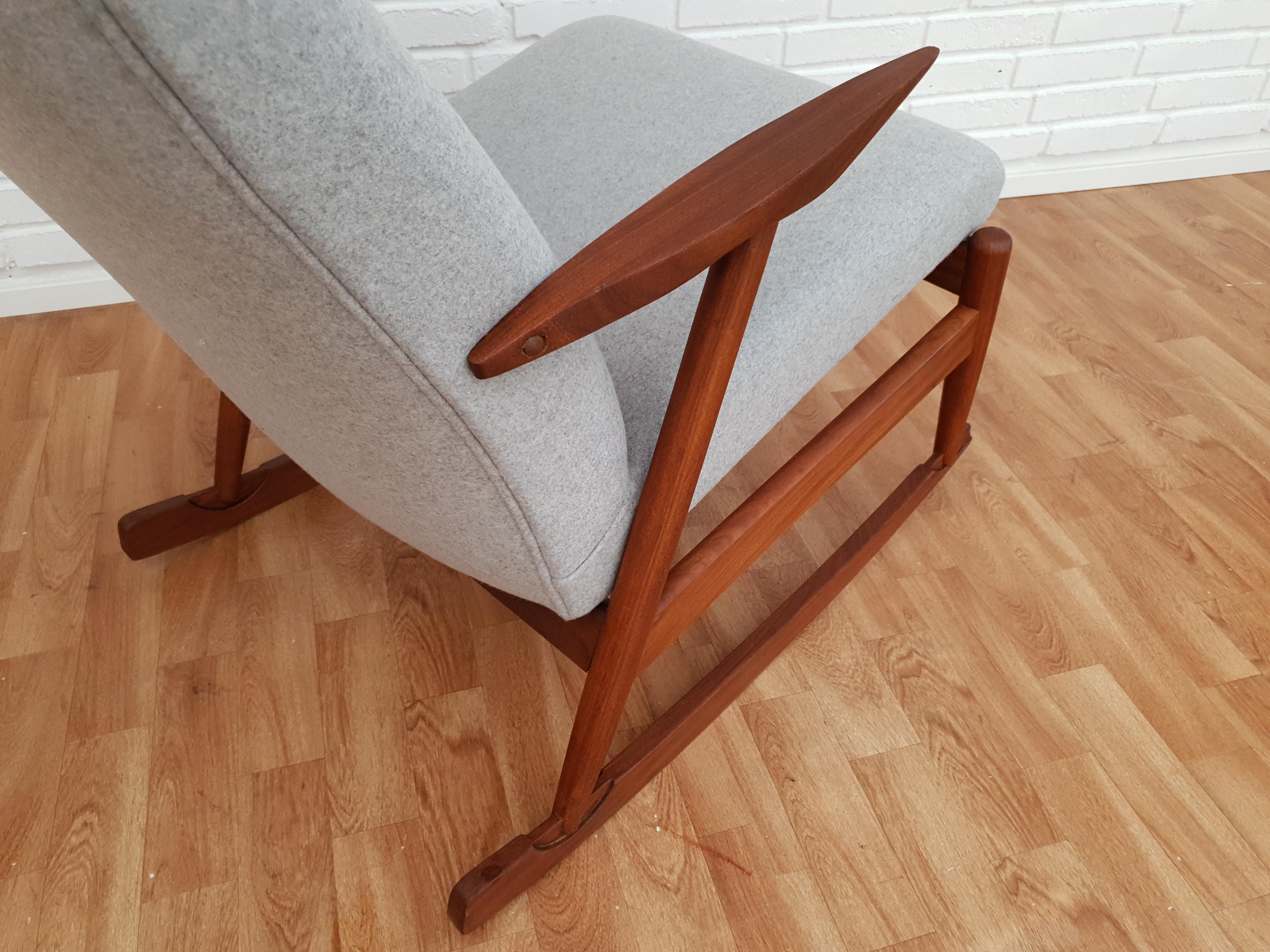 Scandinavian Rocking Chair, Teak Wood, 1960s, Completely Renovated For Sale 6