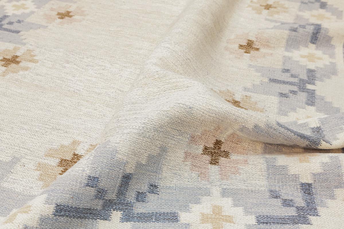 Scandinavian Rug Rollakan In Good Condition For Sale In Ferrara, IT