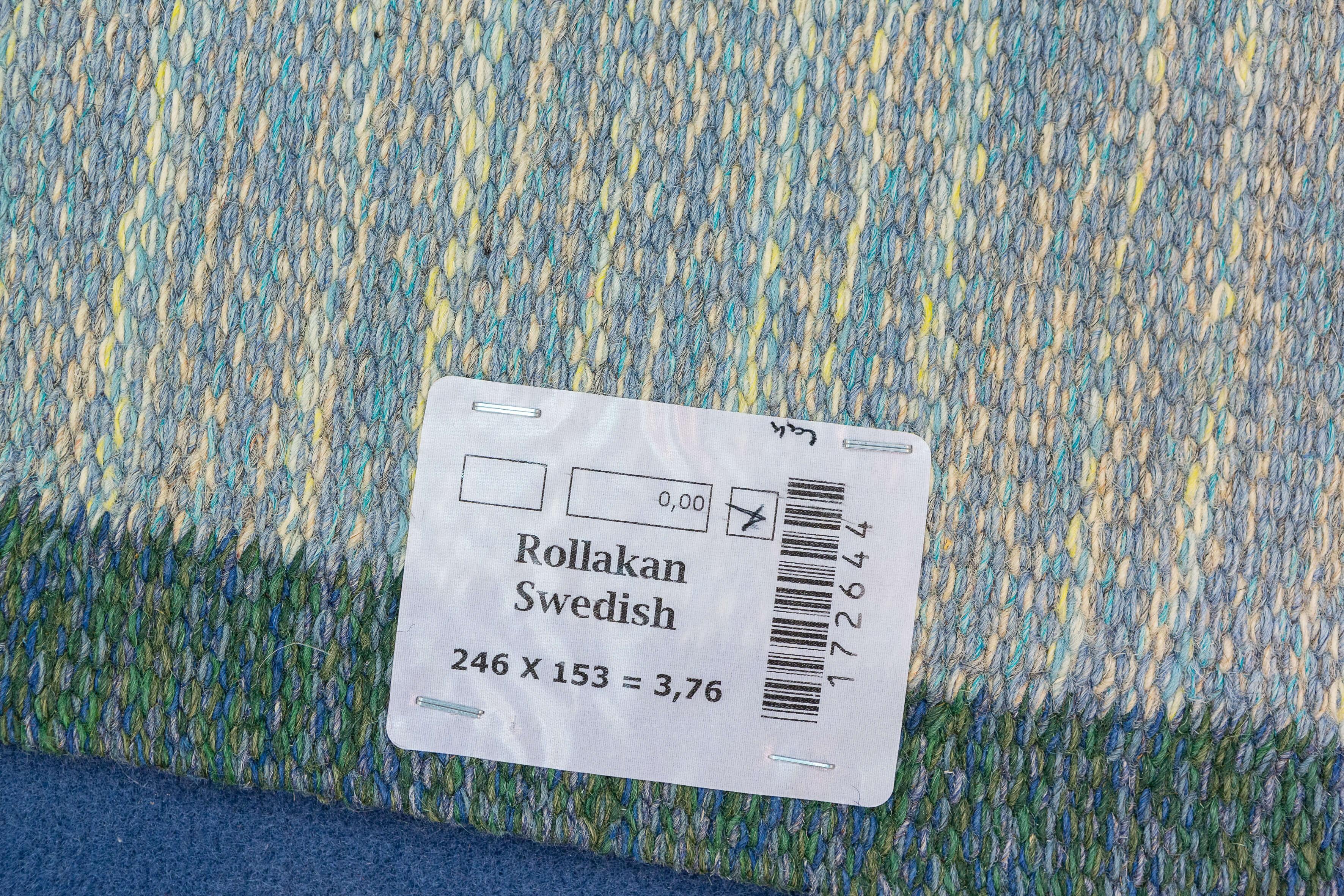 Skandinavischer Rollakan Schwedischer Teppich, signiert im Angebot 1