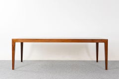Skandinavischer Couchtisch aus Palisanderholz von Haslev