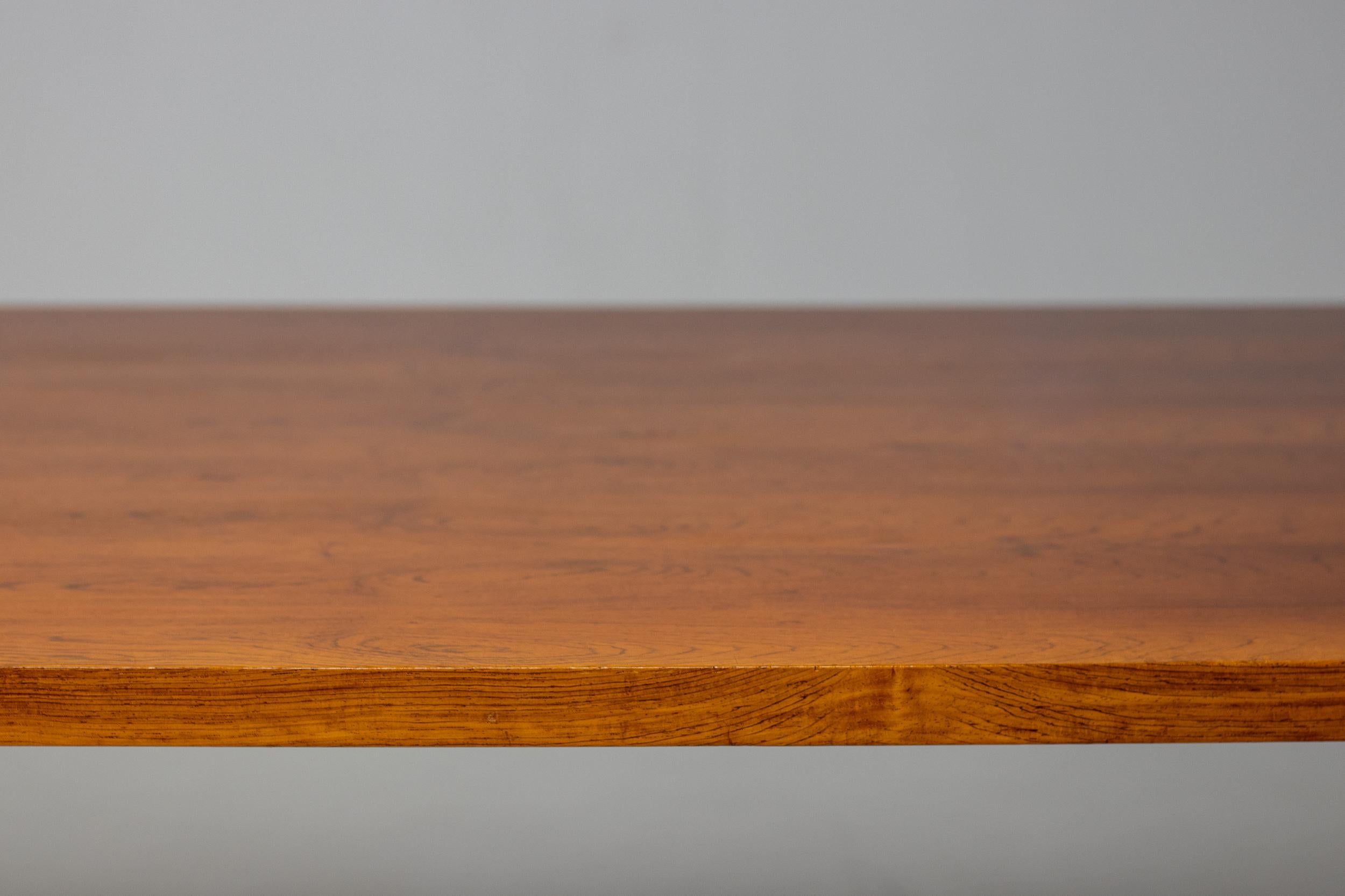 Table de conférence scandinave en bois de rose en vente 5