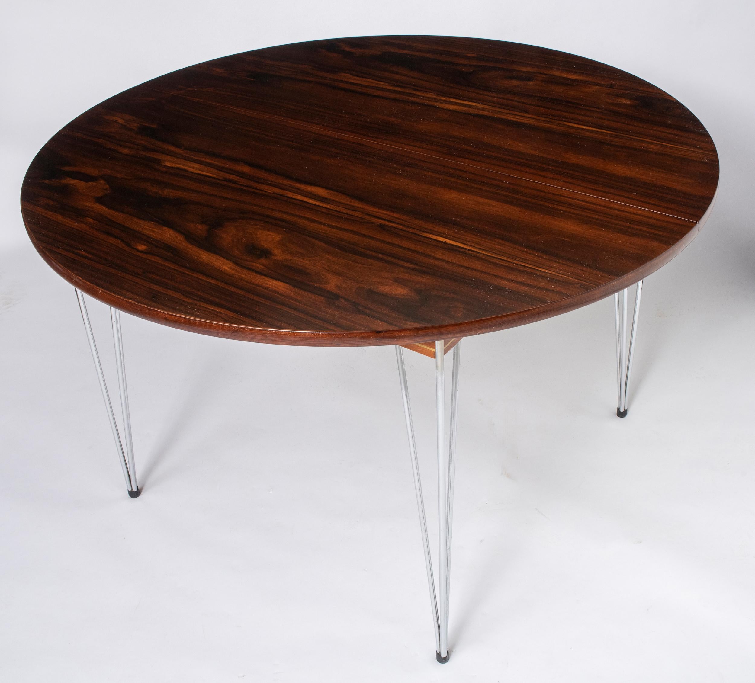Scandinavian Rosewood Dining Table by Hans Brattrud, Norway circa 1957 In Good Condition For Sale In Macclesfield, Cheshire