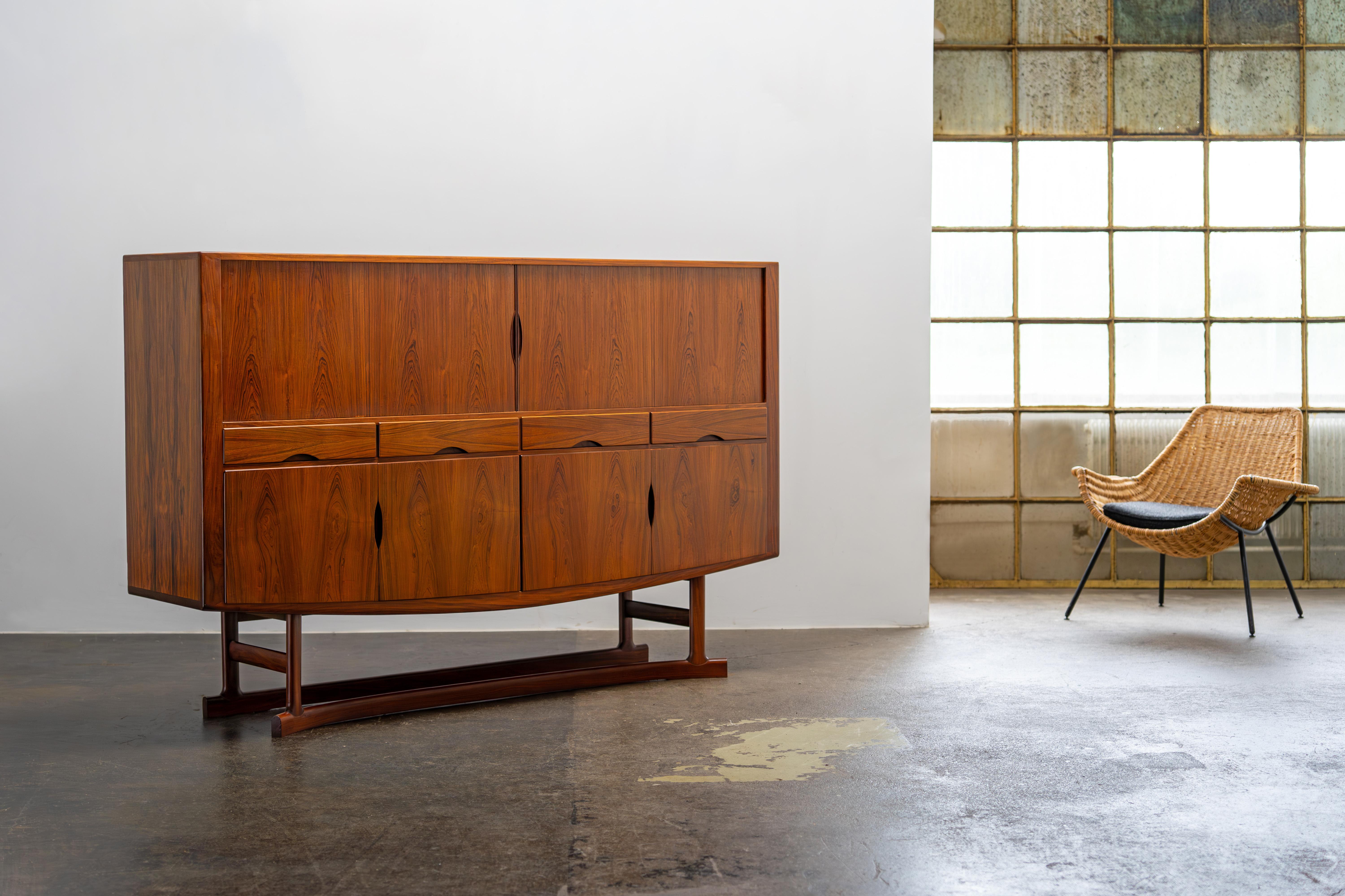 Scandinavo moderno Tavola a doghe in palissandro scandinavo HB20 di Johannes Andersen Danimarca, 1968 in vendita
