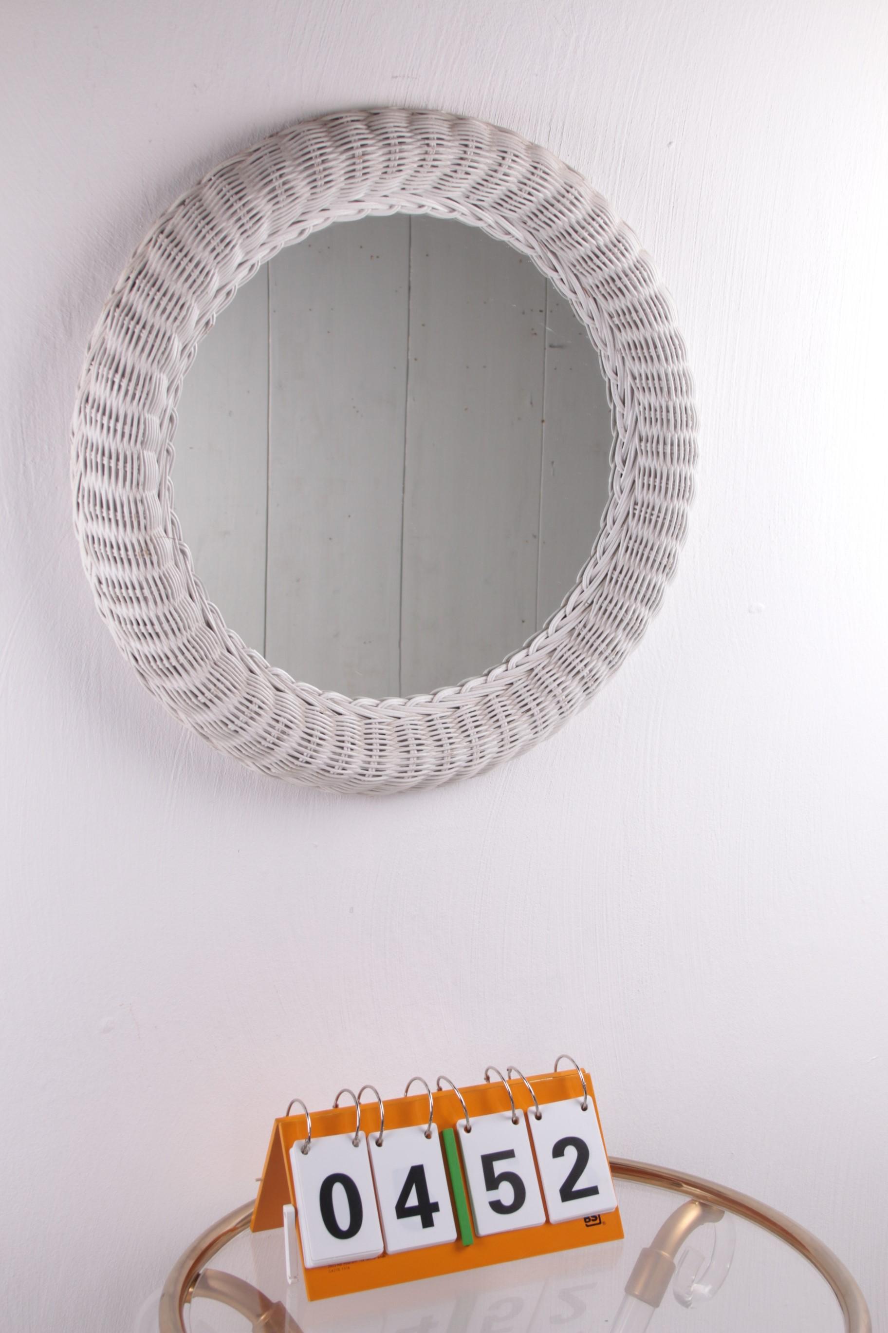 Mid-Century Modern Scandinavian Round Rattan Mirror White