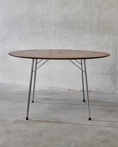 Scandinavian Round Teak Dining Table Mod. 3600 by Arne Jacobsen for Fritz Hansen