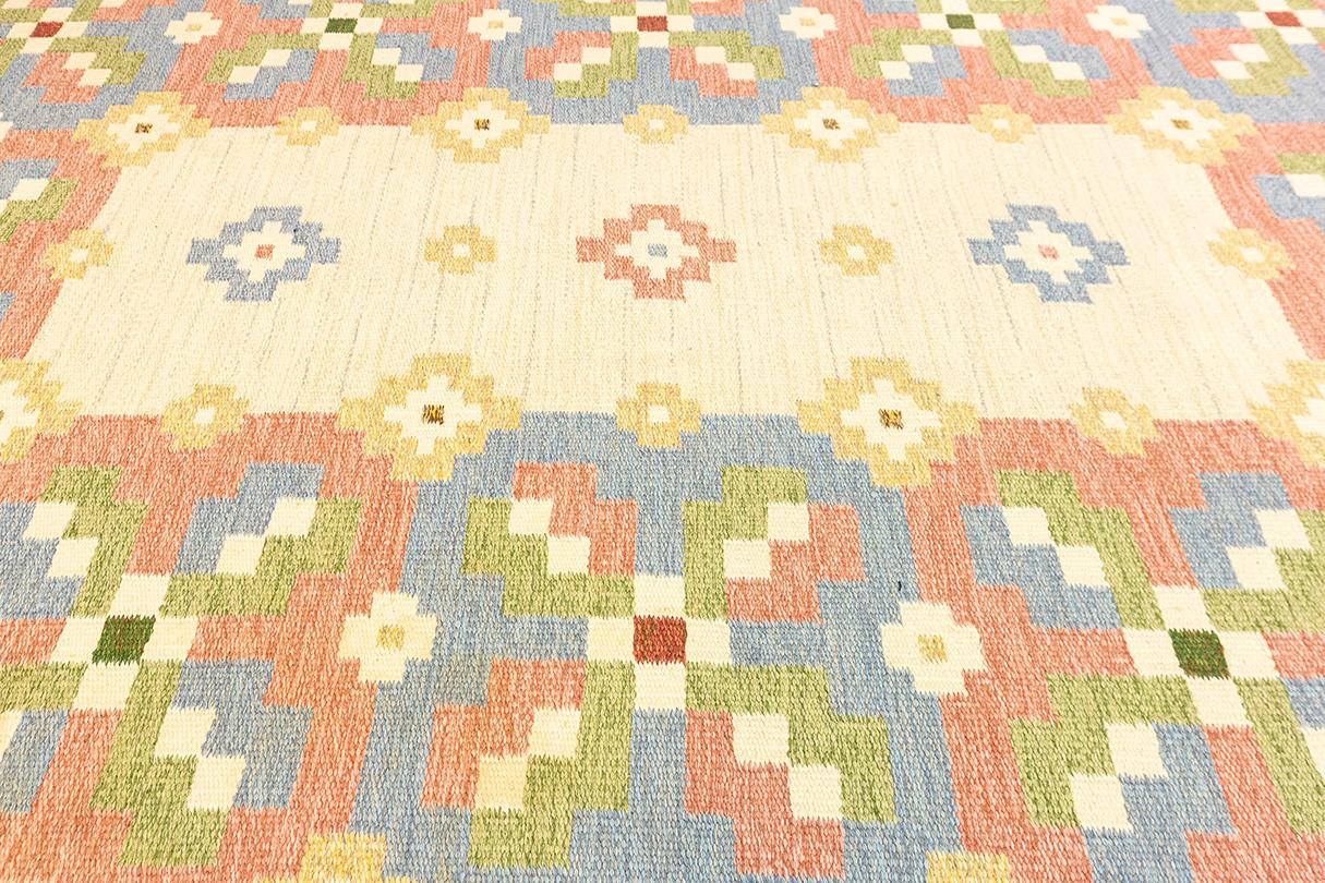 Tappeto scandinavo Rollakan Beige Field in vendita 1
