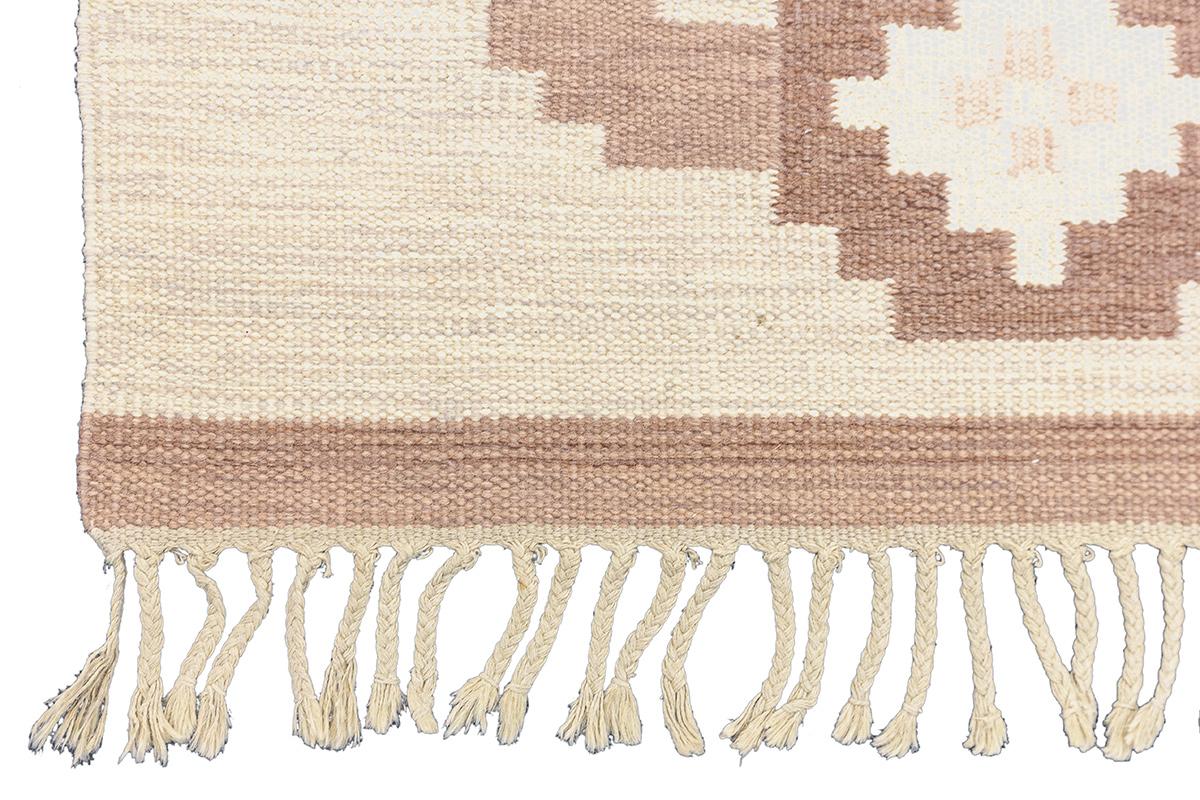 Scandinavian Rug Rollakan In Good Condition For Sale In Ferrara, IT