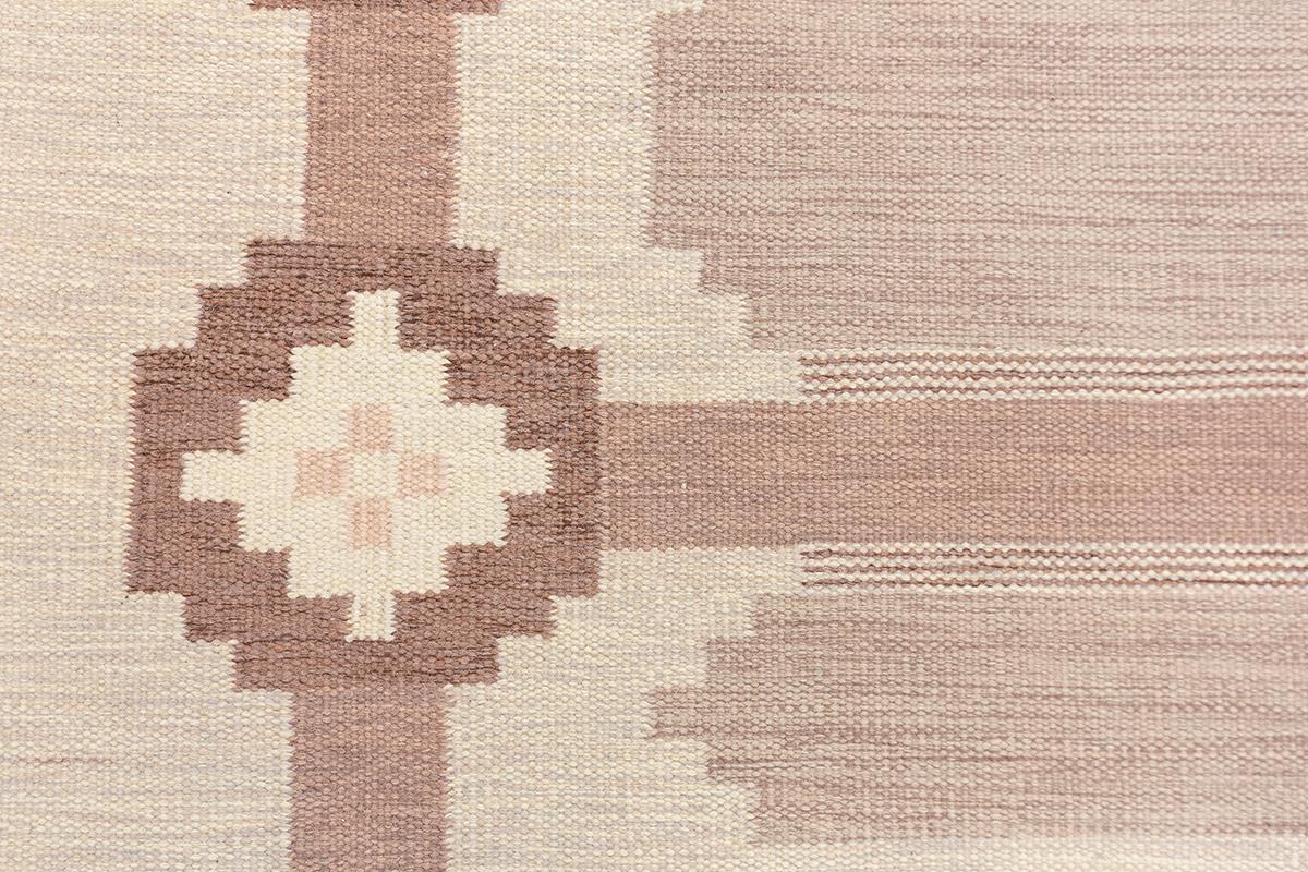 20th Century Scandinavian Rug Rollakan For Sale