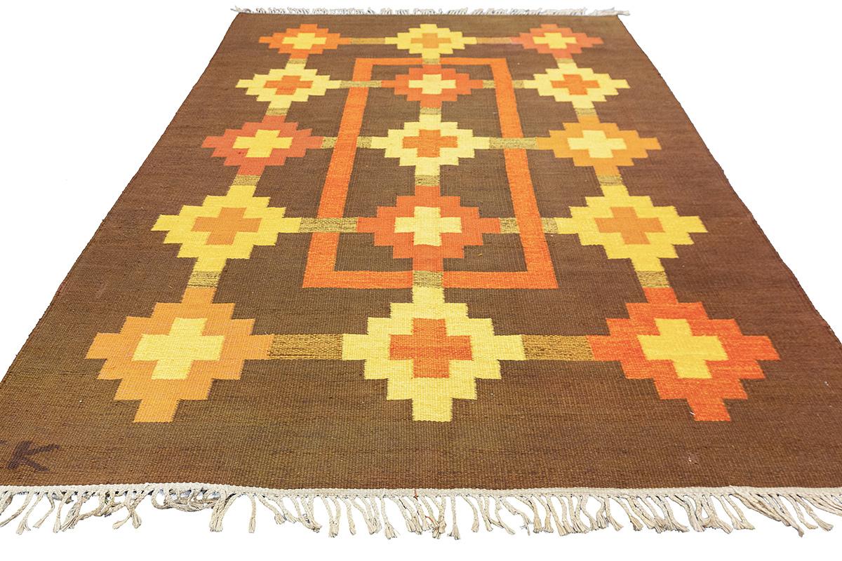 Scandinavian Modern Scandinavian Rug Rollakan Signed IK For Sale