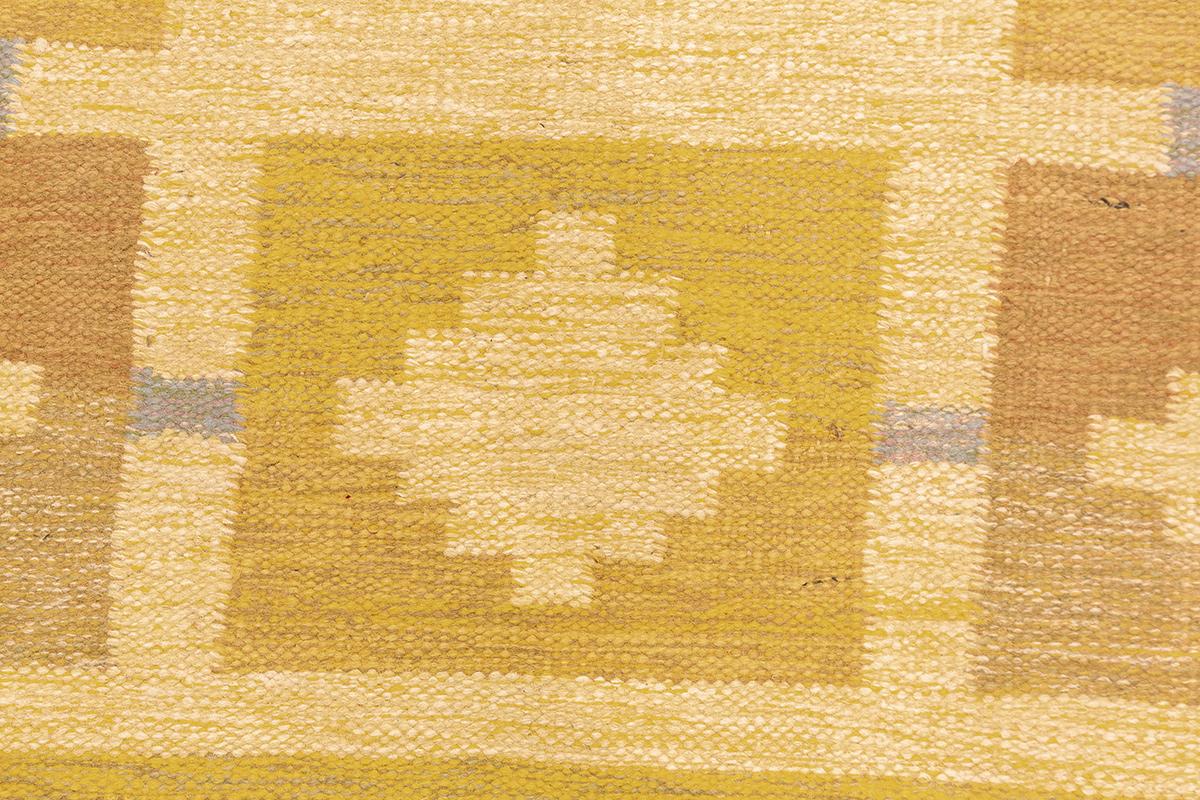 Scandinavian Rug Signed DL Mollaianrugs Collection In Good Condition For Sale In Ferrara, IT
