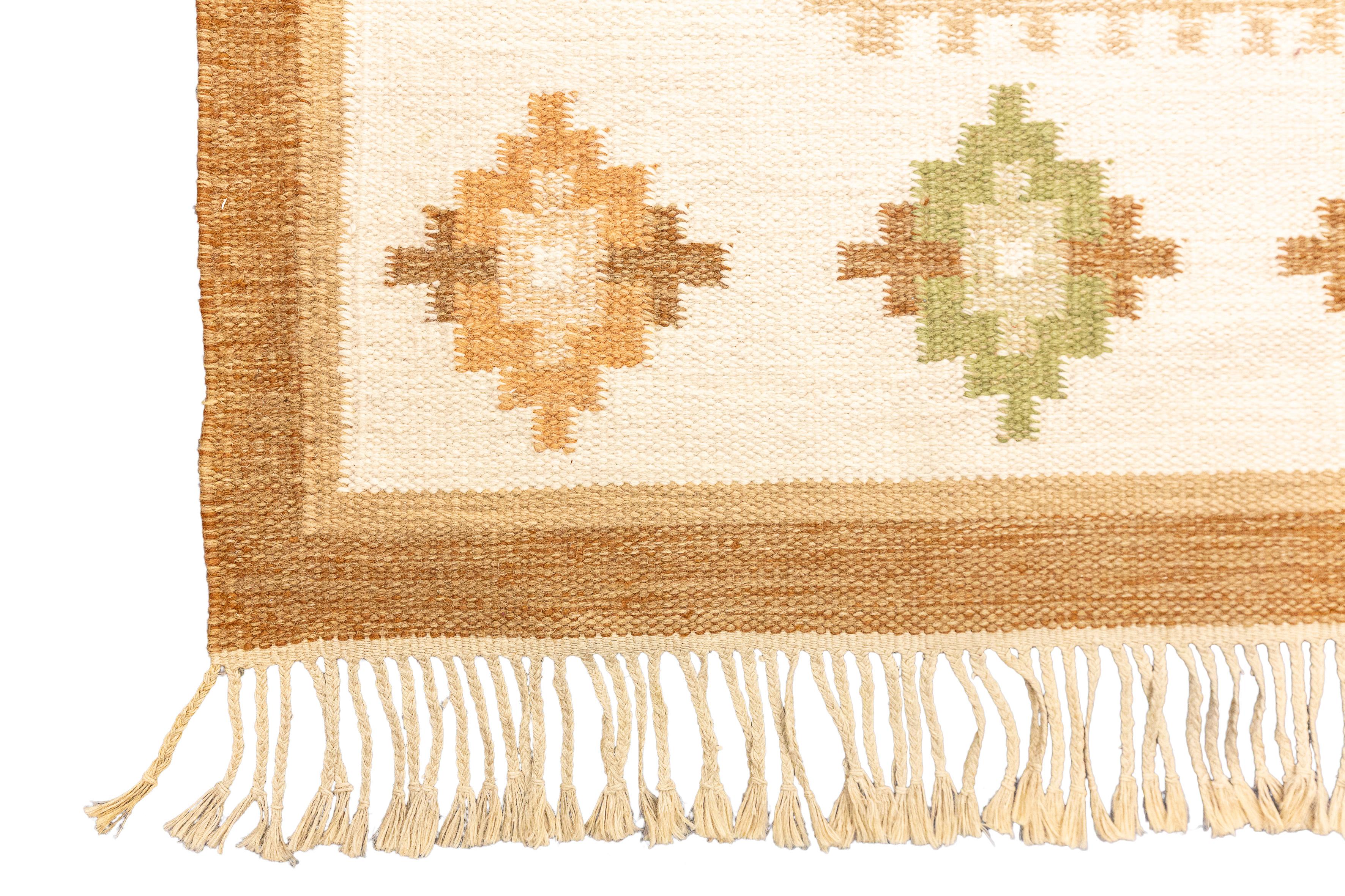 Skandinavischer Teppich Soft Color (Handgefertigt) im Angebot