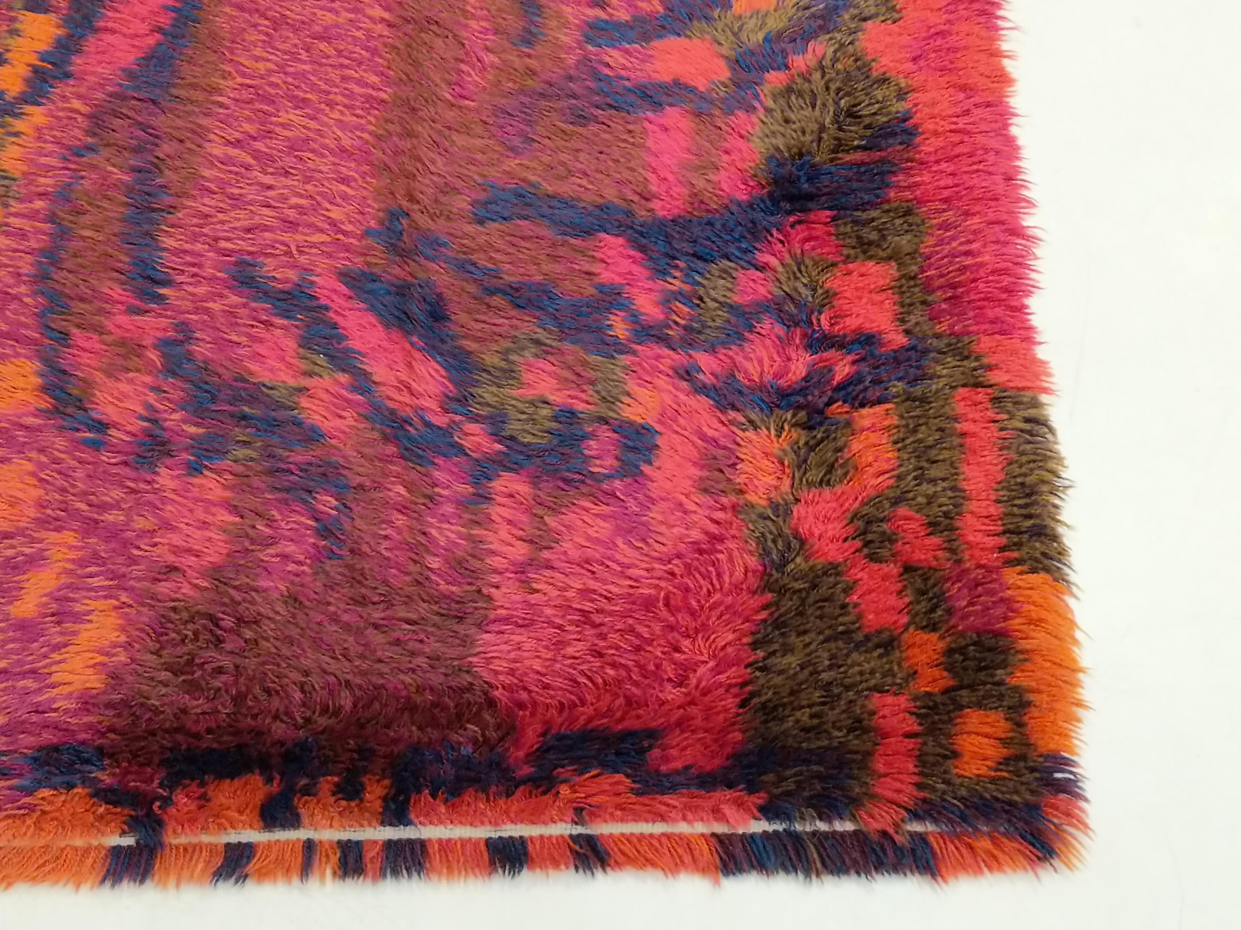 Alfombra Vintage Escandinava Rya de Lana Abstracta Pintoresca, circa 1950 en venta 9