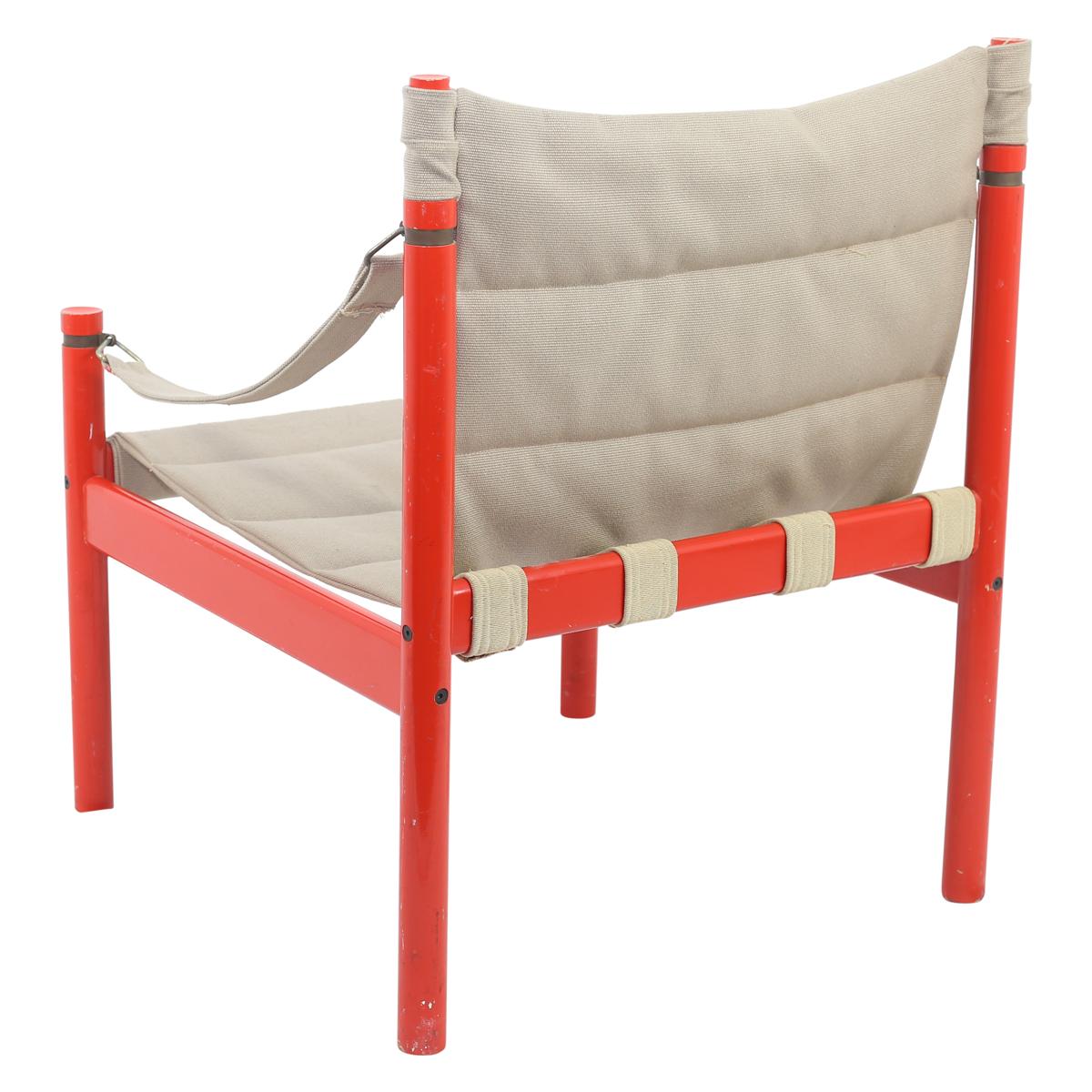 Mid-20th Century Scandinavian Safari Chair with Red Hi Gloss Wood Painted Frame
