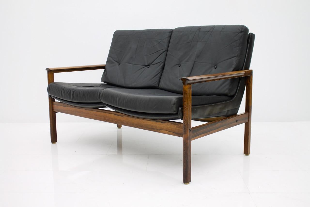 Scandinavian Settee in Black Leather Sofa, 1960s In Good Condition In Frankfurt / Dreieich, DE