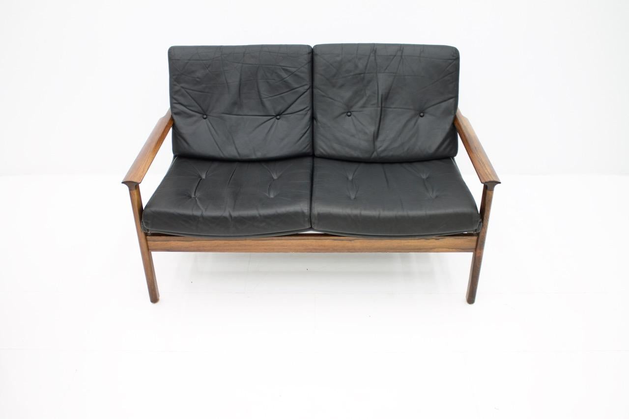 Scandinavian Settee in Black Leather Sofa, 1960s 3