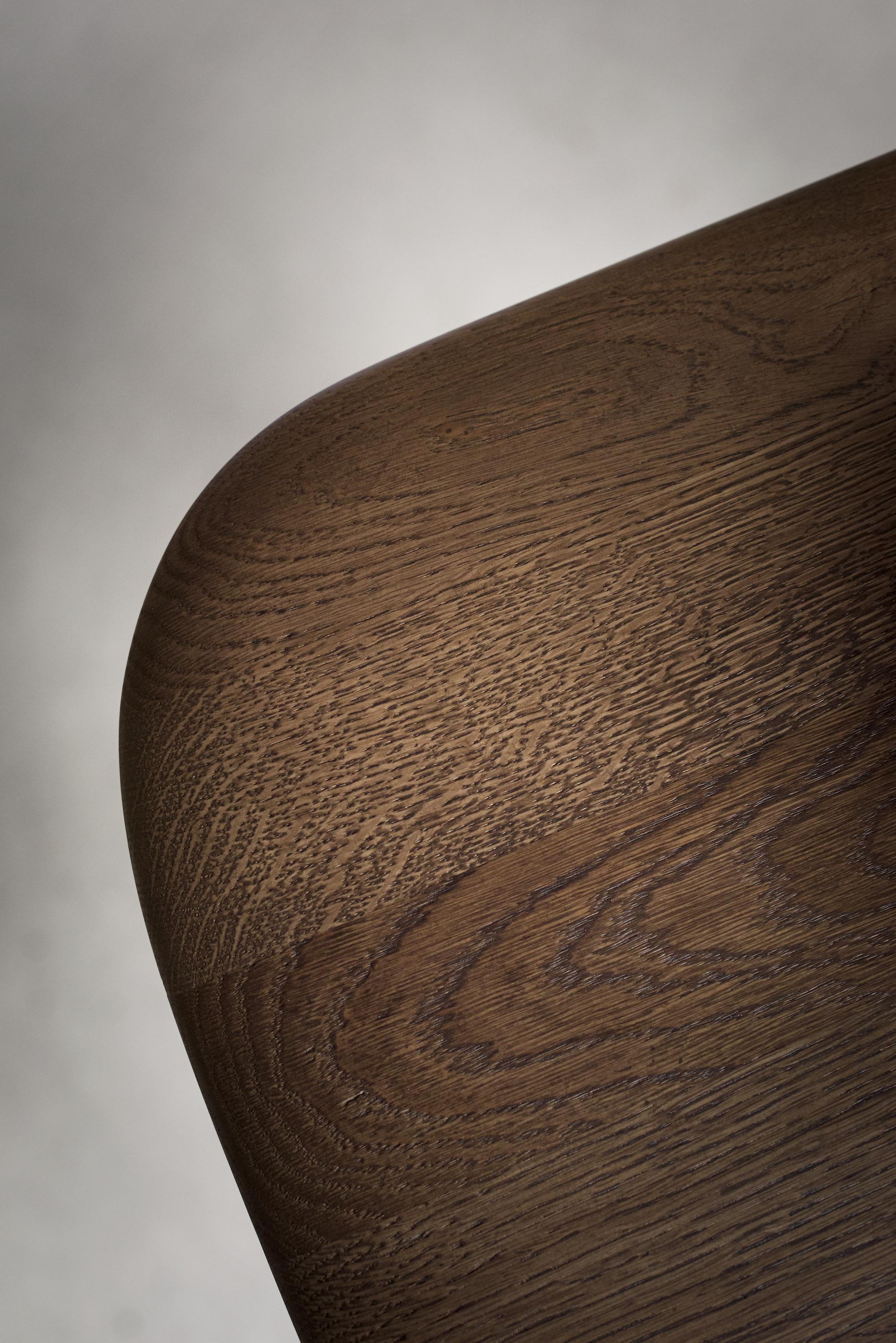 Quercia Mensola scandinava 'Poeme', Oak scuro in vendita
