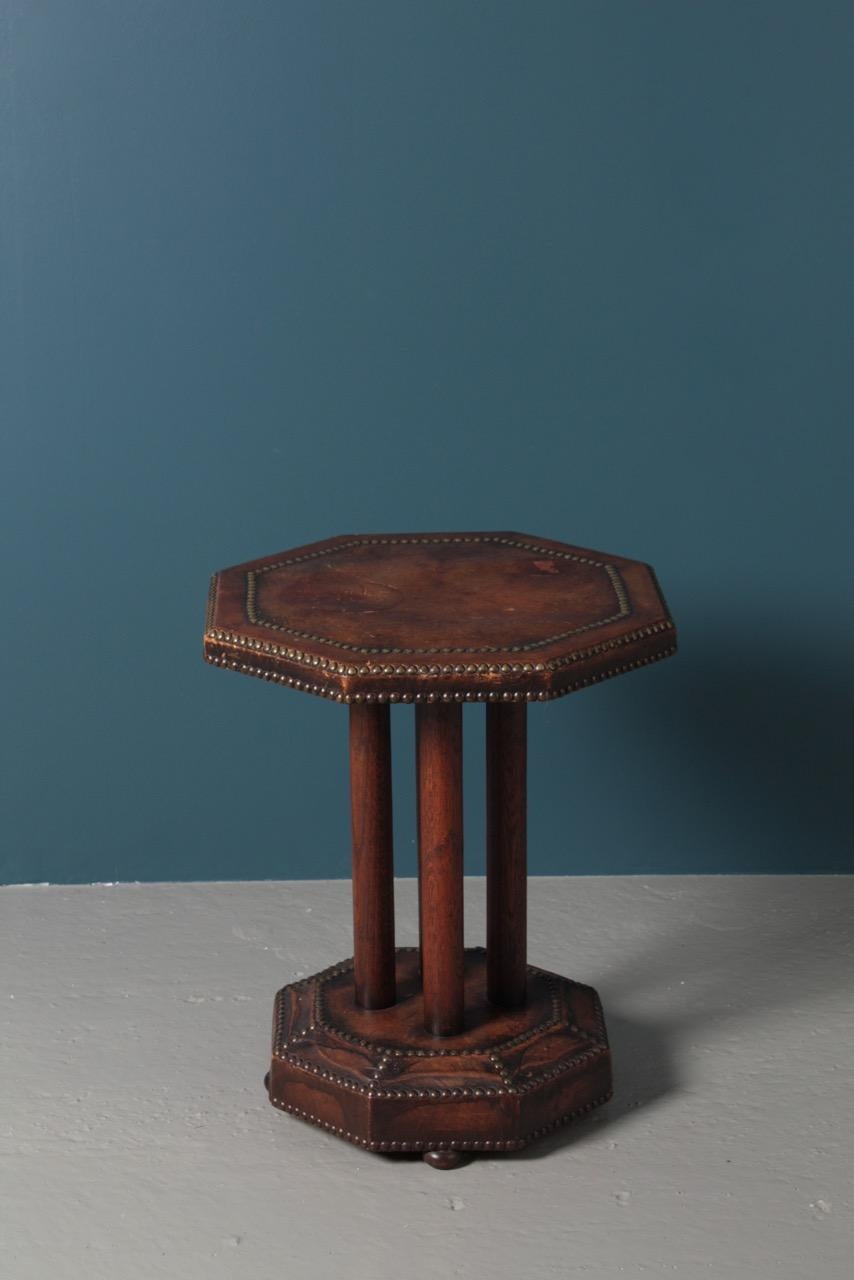 Scandinavian Side Table in Patinated Leather by Otto Schulz, 1940s For Sale 6