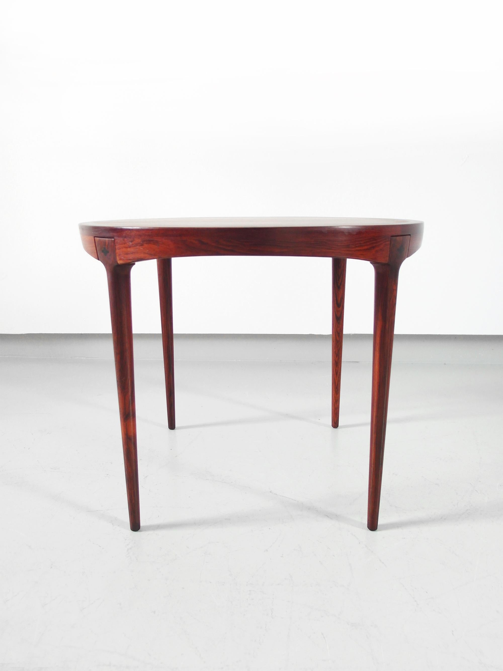 Mid-Century Modern Scandinavian Side Table in Rosewood by Haug Snekkeri, Bruksbo Norway, 1960s For Sale