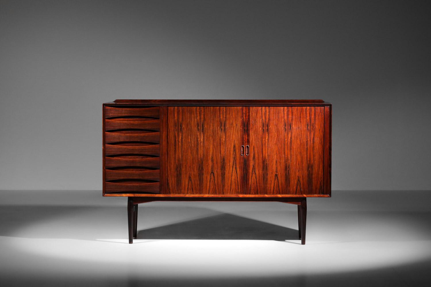 Scandinavian Sideboard by Danish Designer Arne Vodder for Sibast Solid Wood For Sale 2